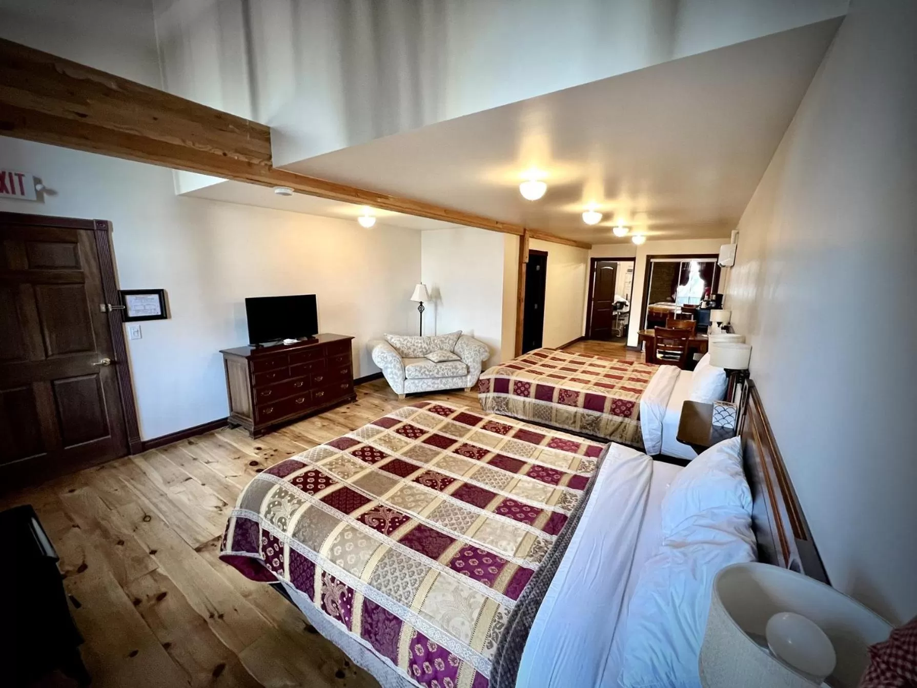 Bed in The Monarch Hotel