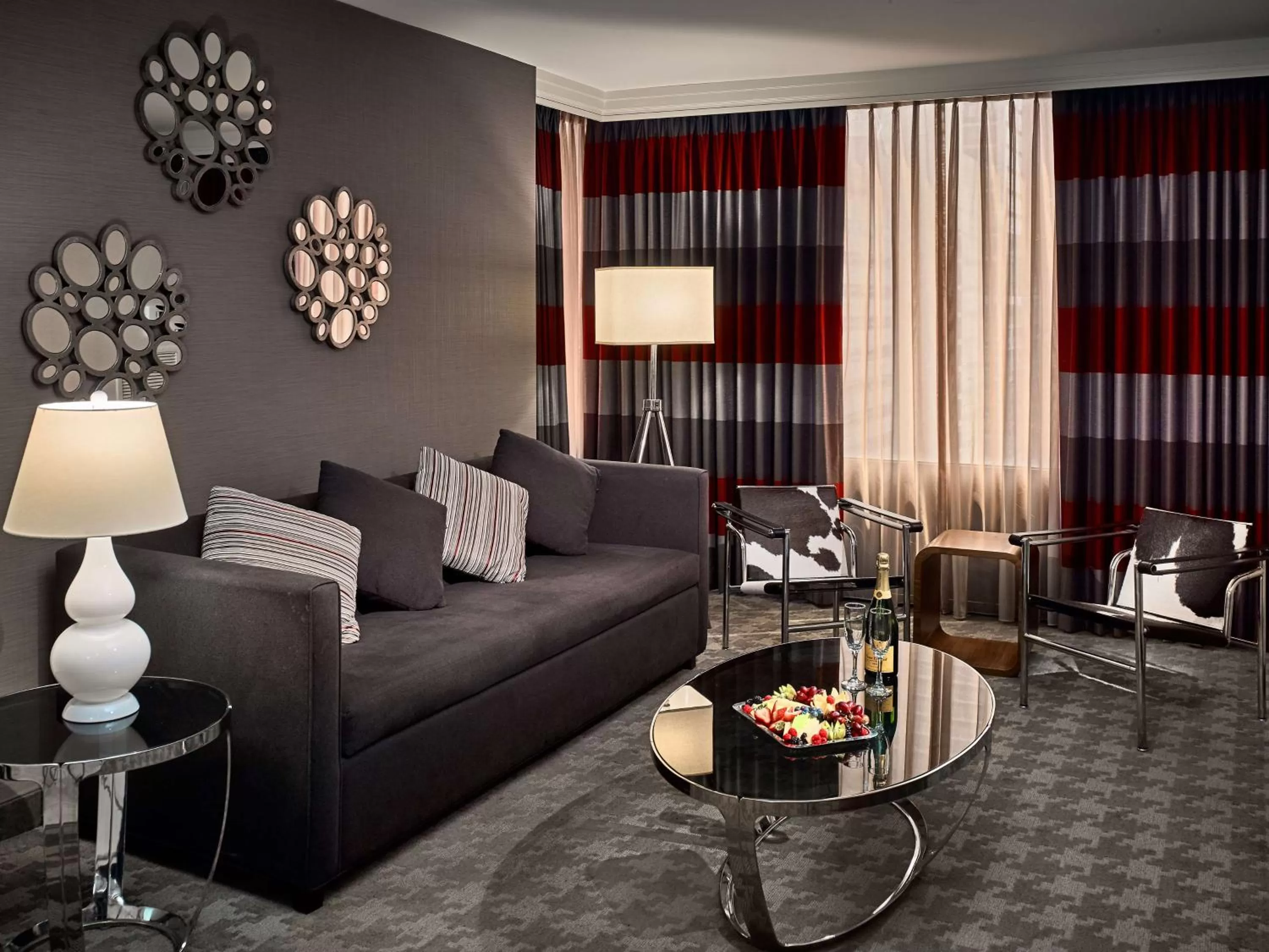 Bedroom in Sonesta Philadelphia Rittenhouse Square