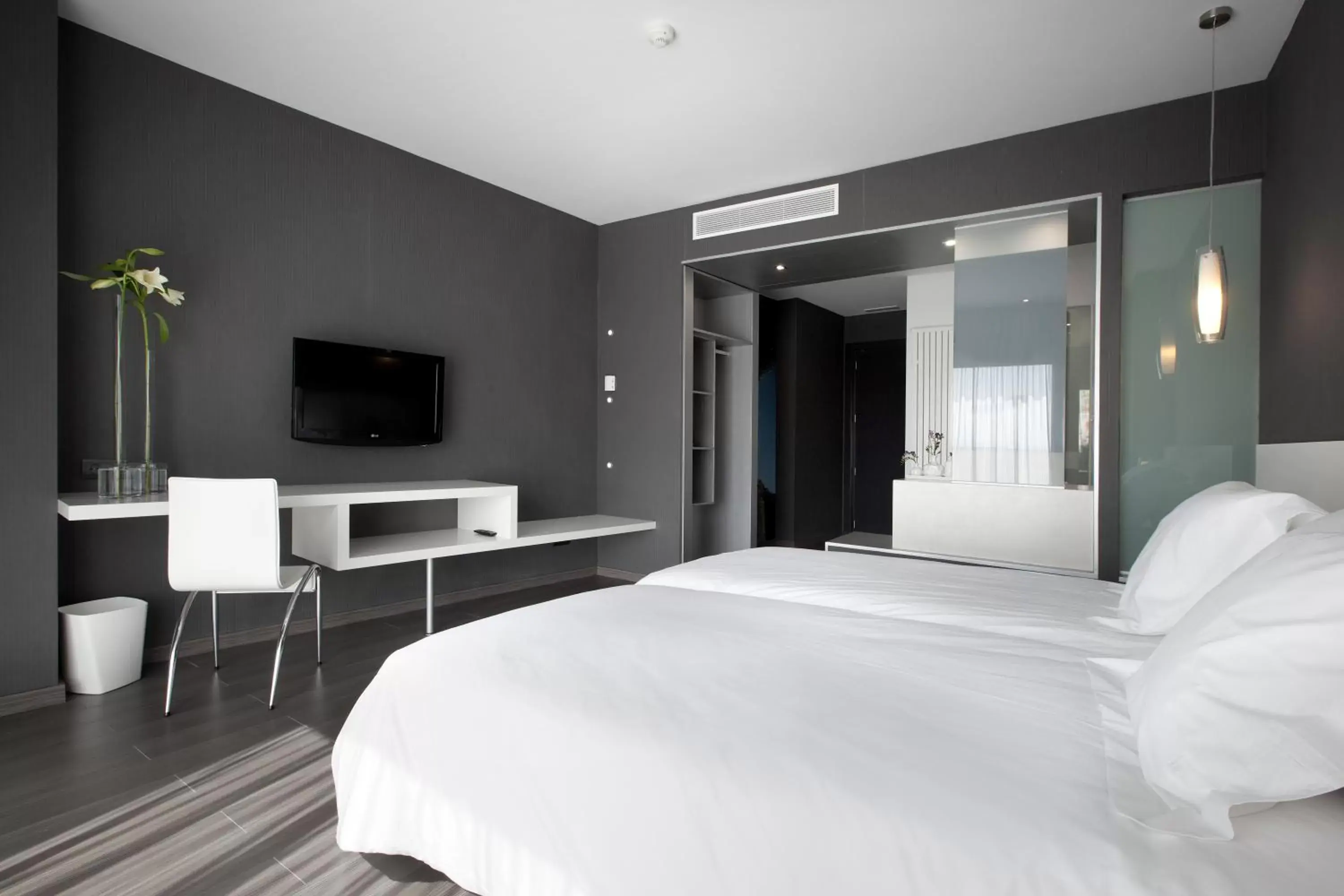 Family Room in Hotel MasMonzon Family Room in Hotel MasMonzon