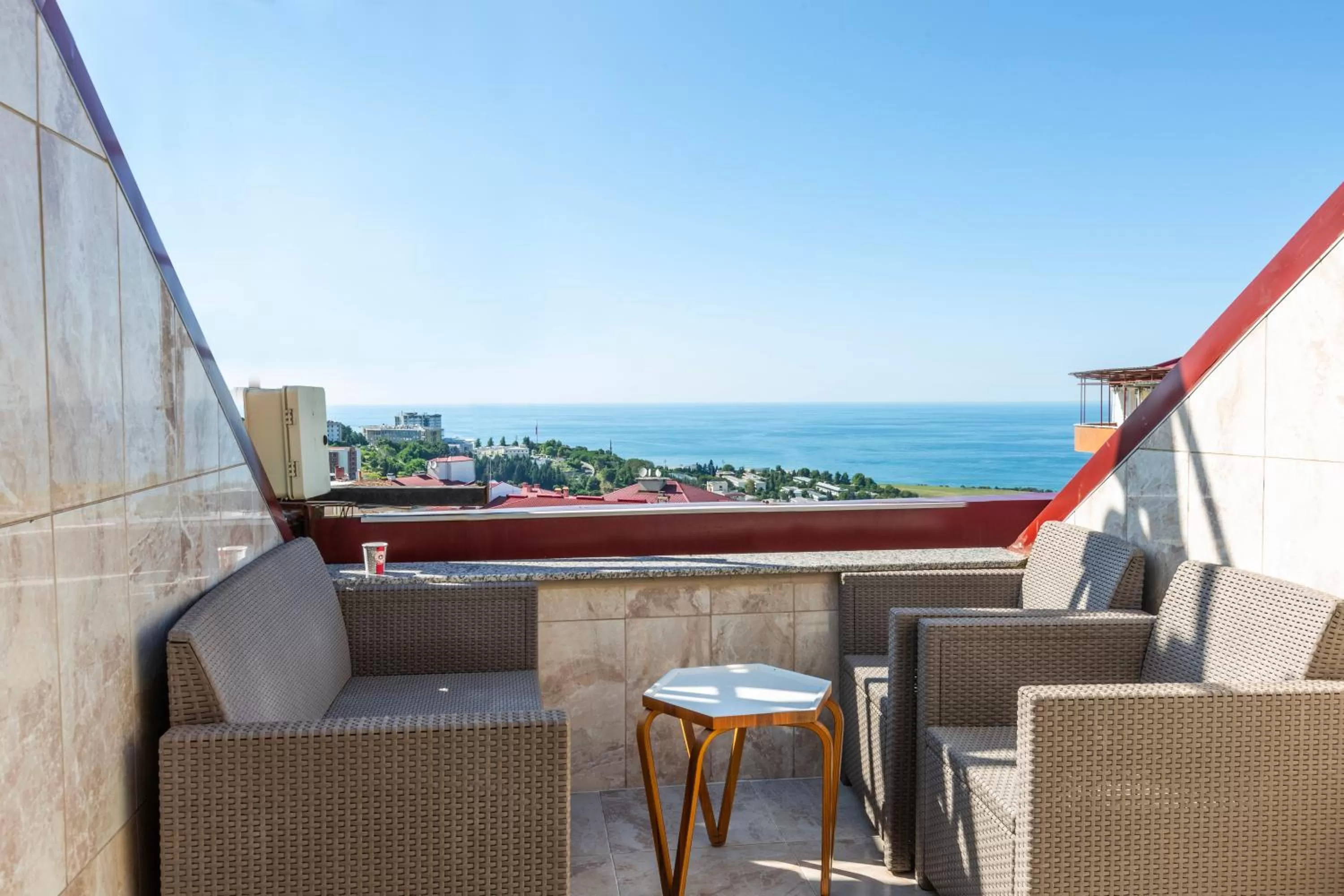 Balcony/Terrace in Bikka&Asell Suite Hotel