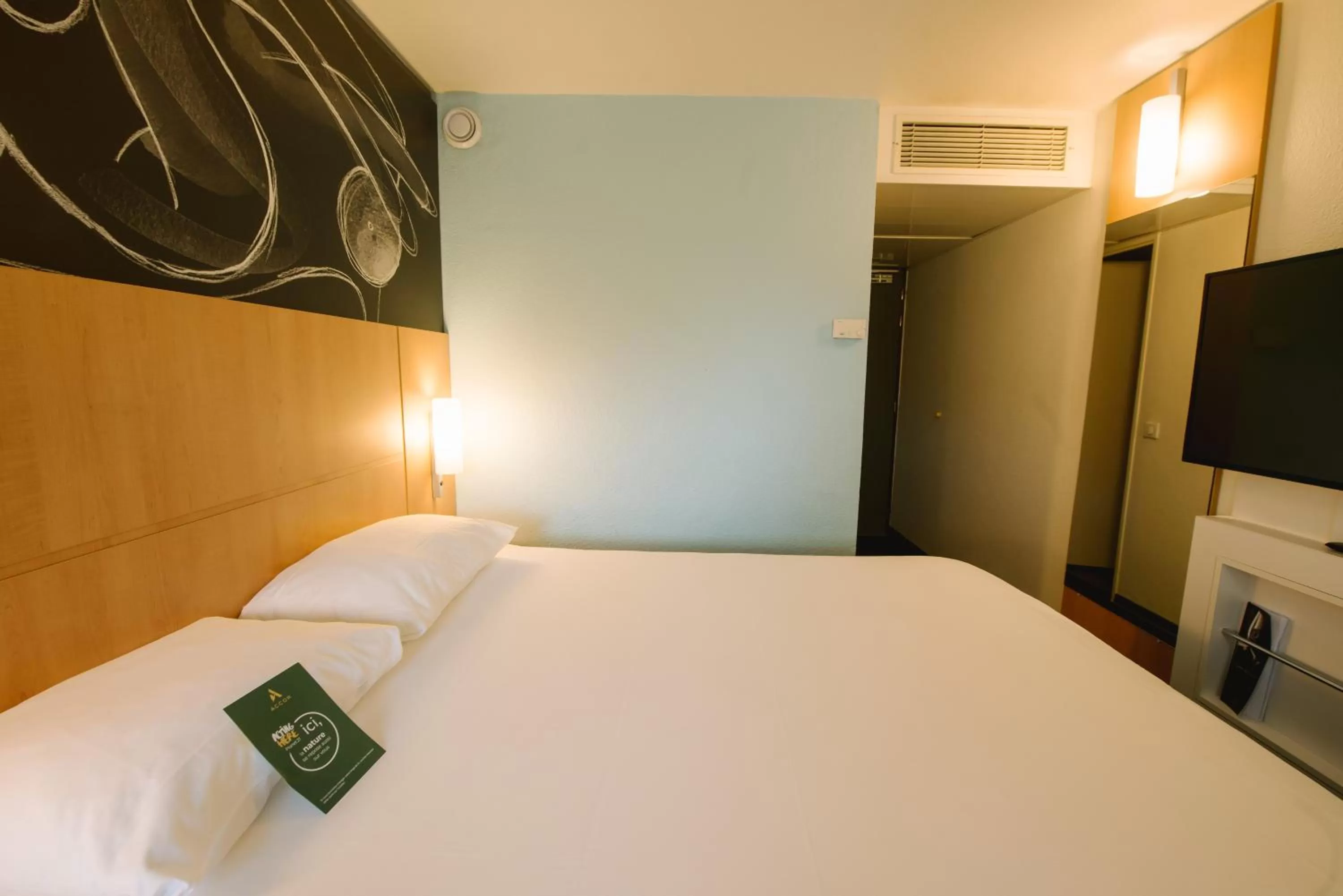 Bed in ibis Avignon Centre Gare