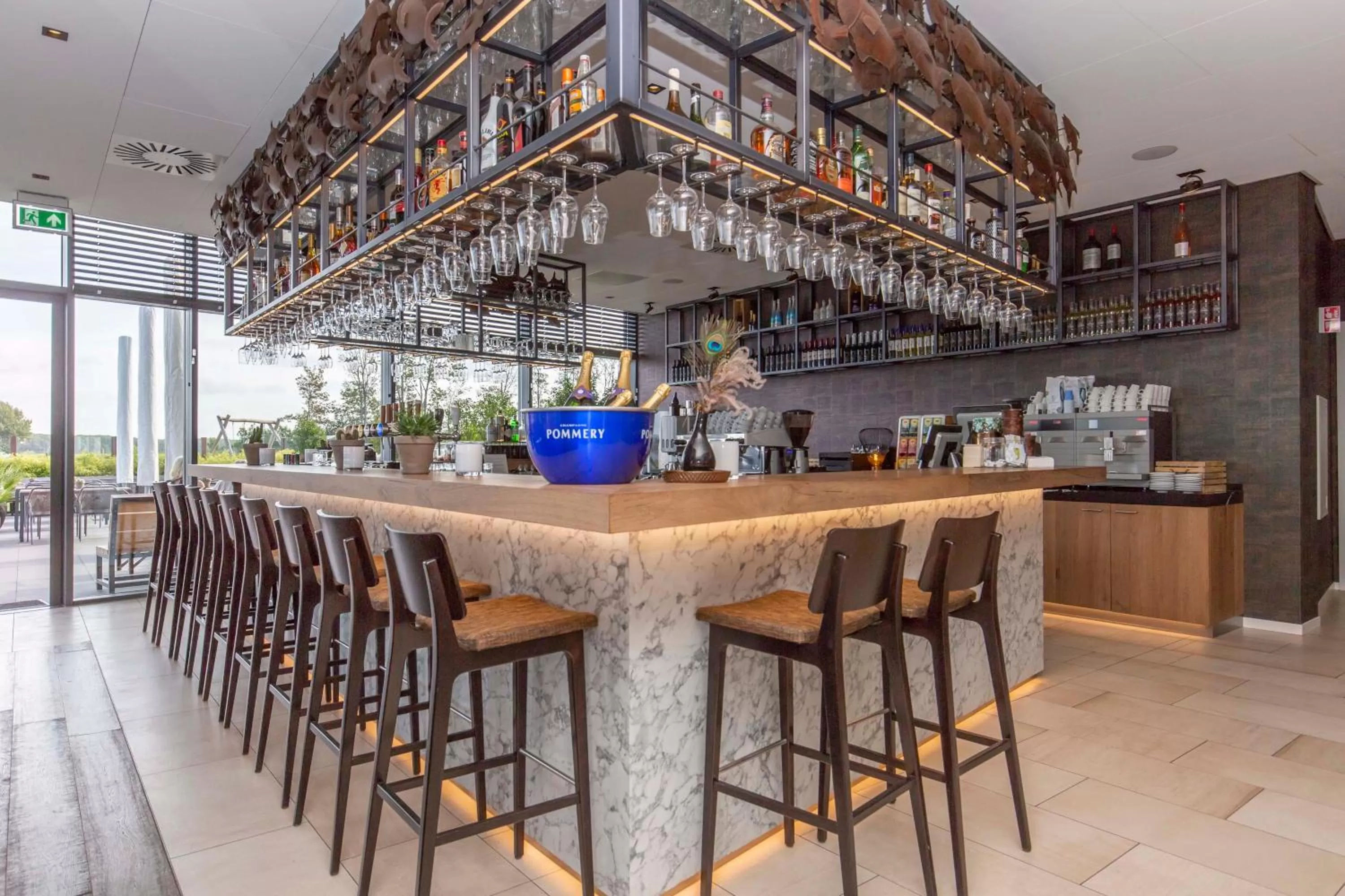 Lounge or bar in Fletcher Hotel-Restaurant Het Veerse Meer