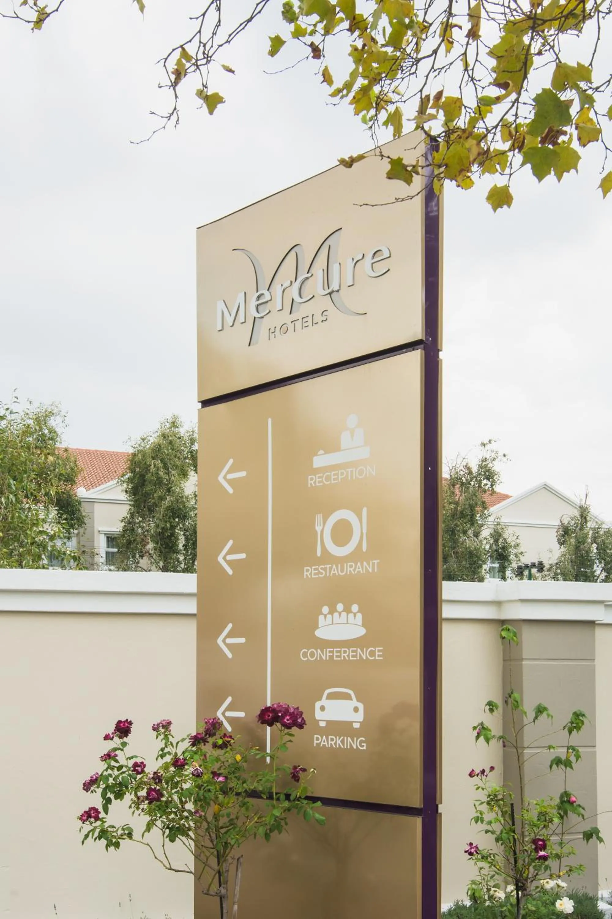 Street view in Mercure Johannesburg Randburg