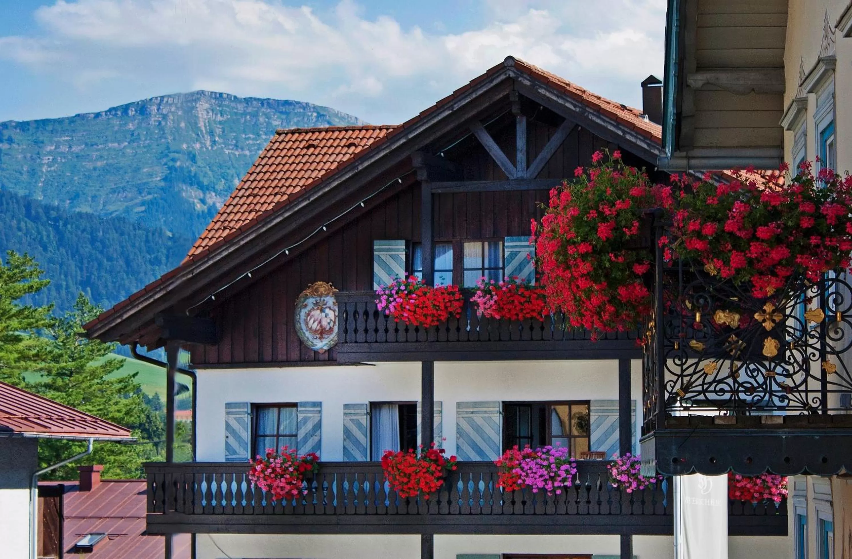 Property building in Hotel Bayerischer Hof