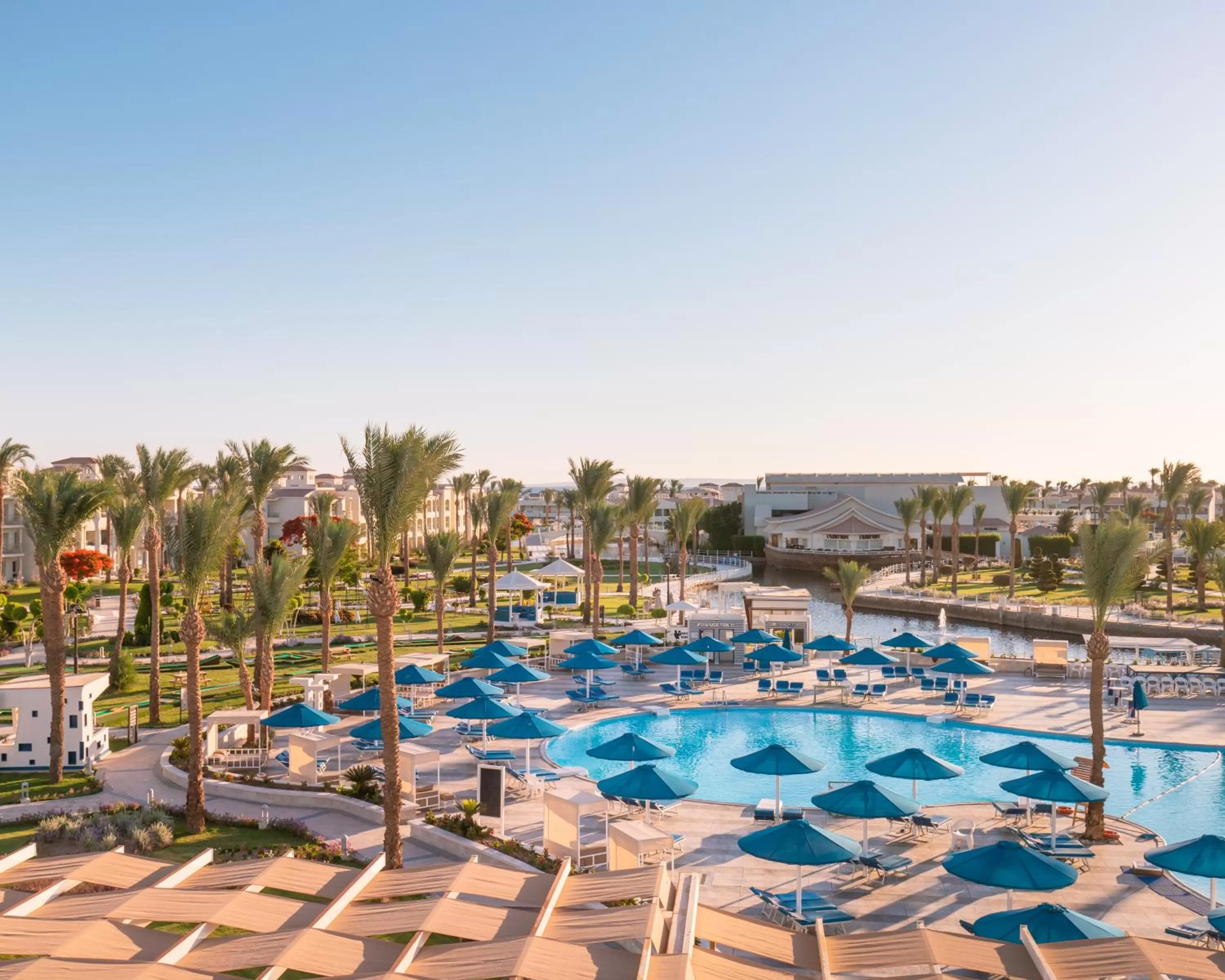 Swimming pool in Pickalbatros Dana Beach Resort - Aqua Park