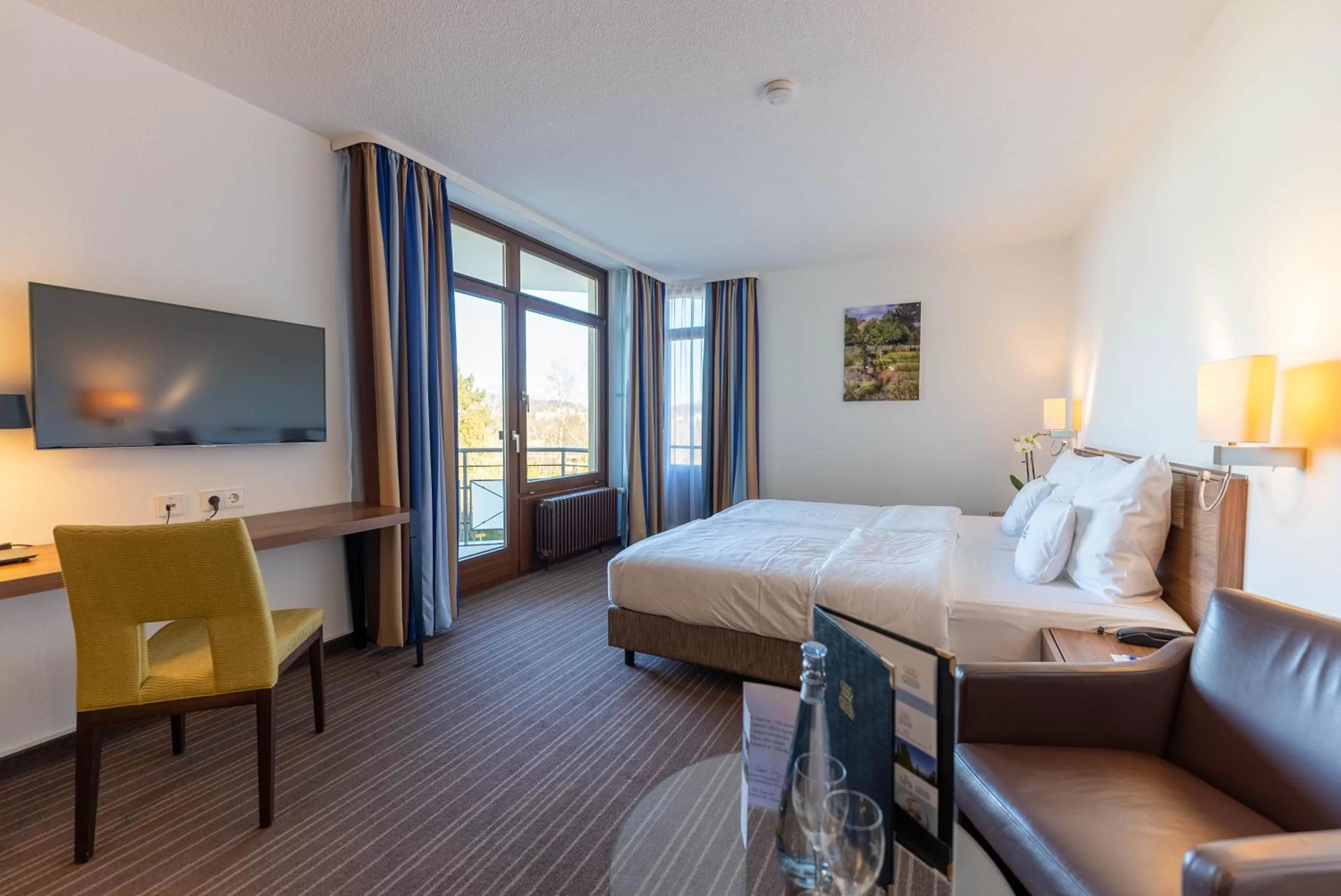 Bed in Parkhotel St.Leonhard