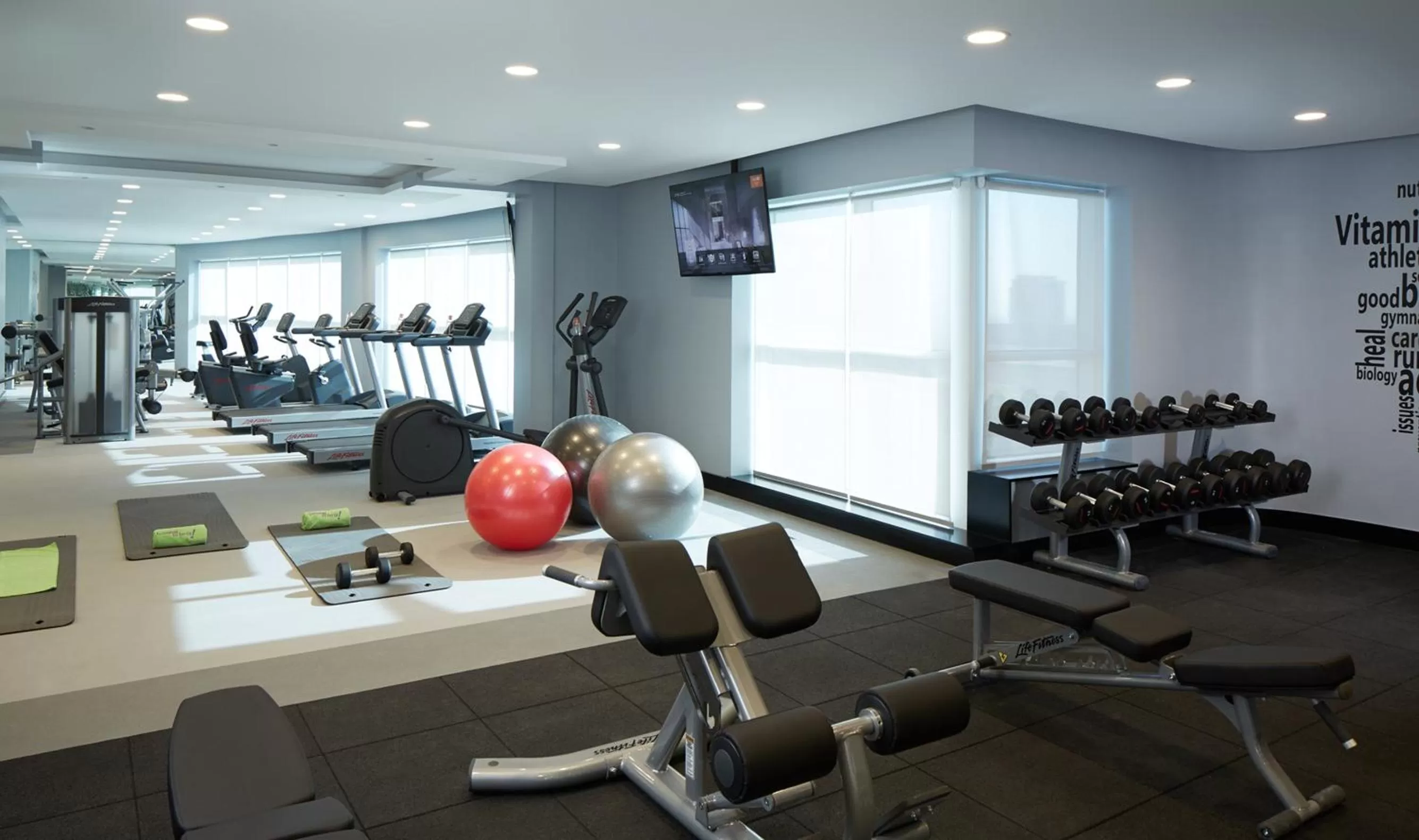 Fitness centre/facilities in Naumi Hotel Dubai - formerly dusitD2 Kenz