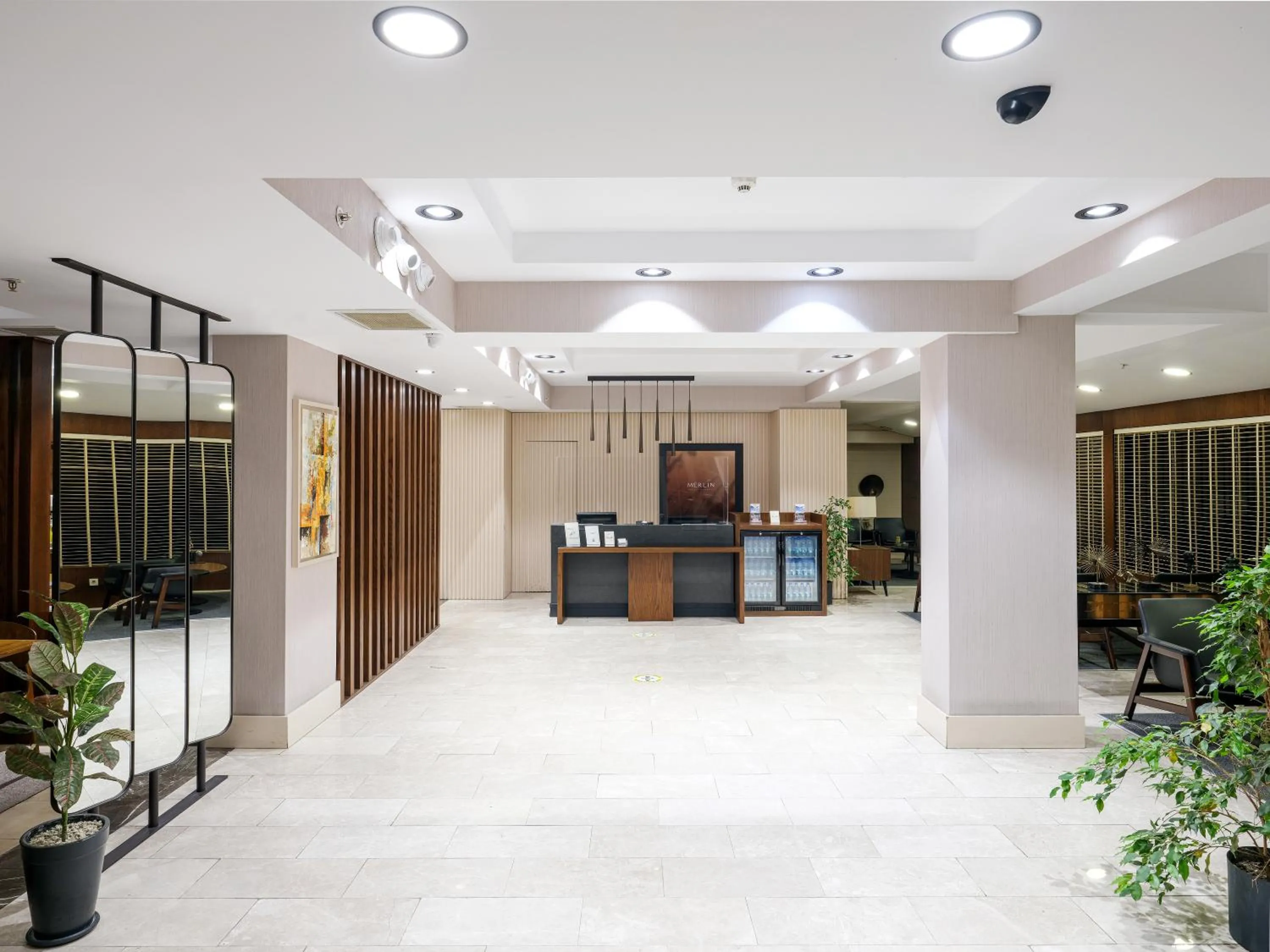 Lobby or reception in Merlin Hotel İstanbul