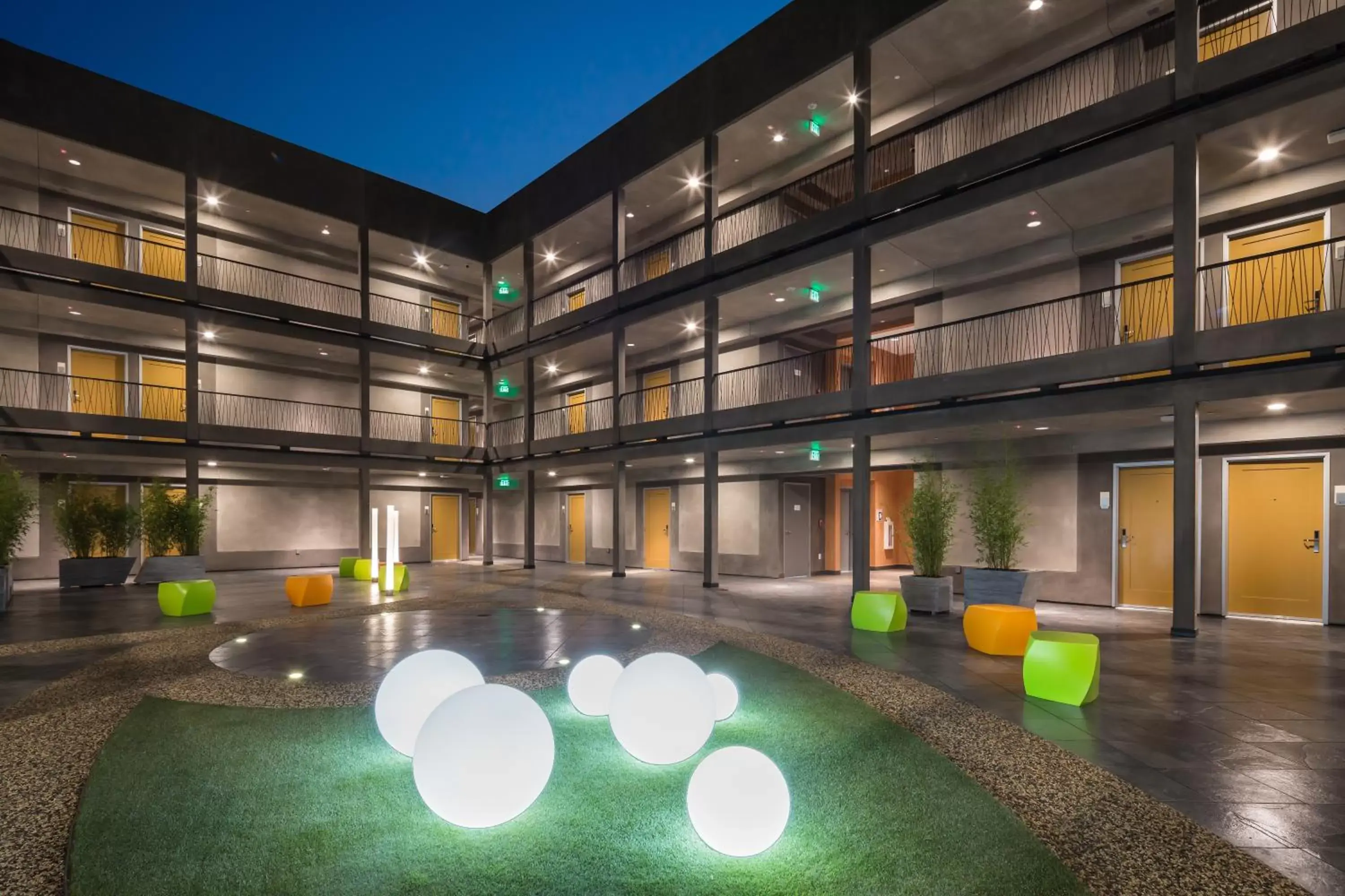 Standard Queen Room in Hotel Aventura Standard Queen Room in Hotel Aventura