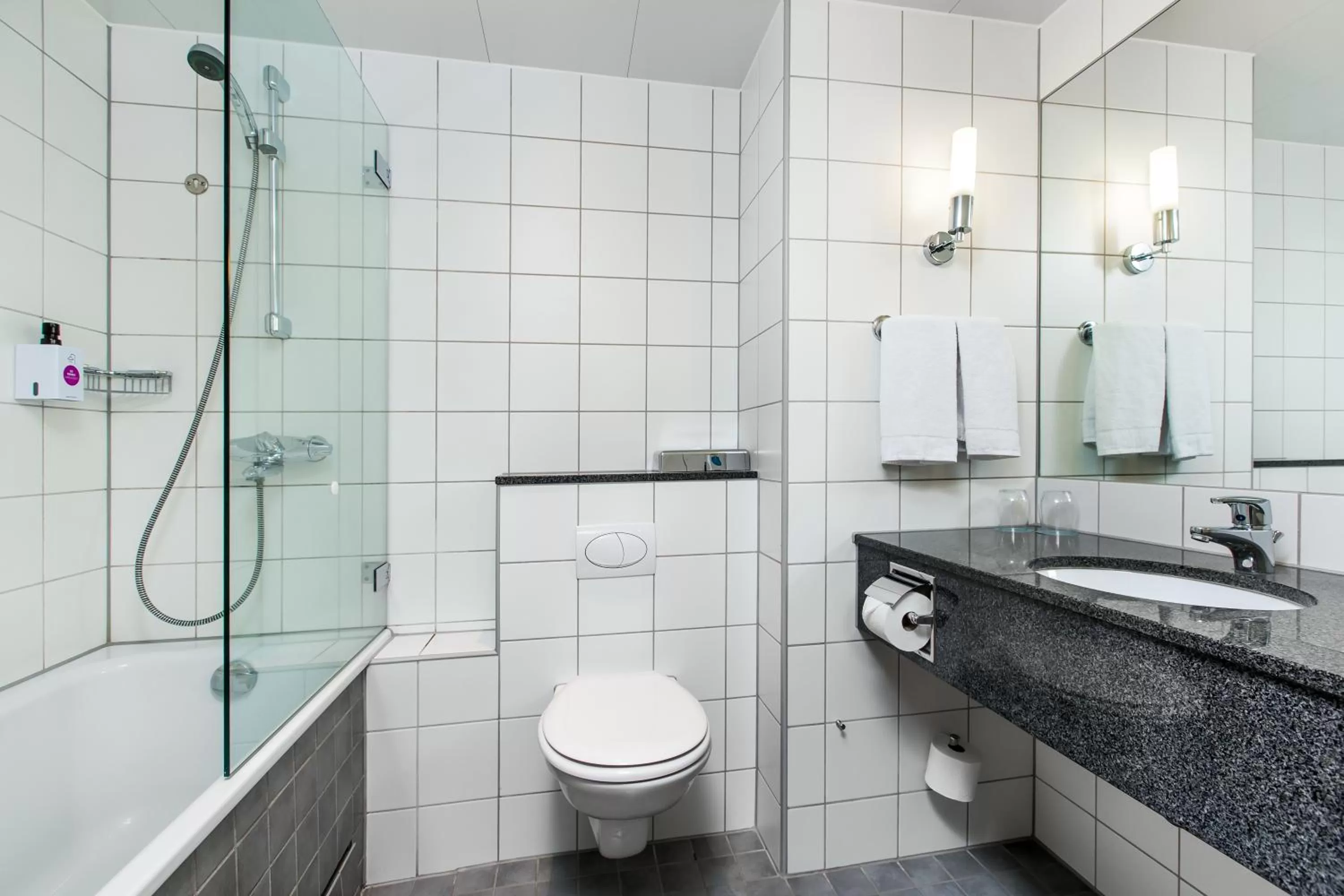 Toilet in Quality Hotel Fredrikstad