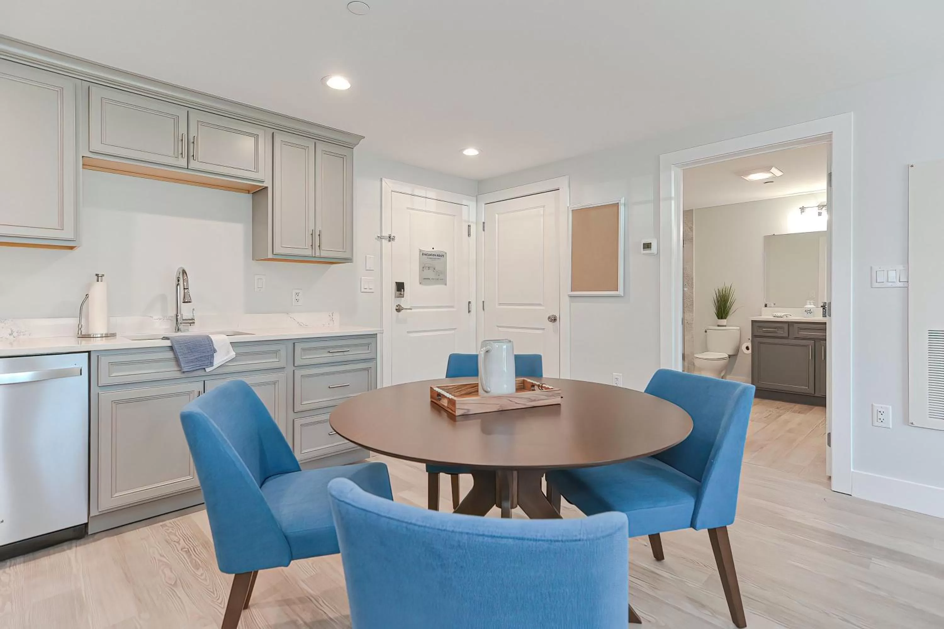 Harbourtown Suites on Plymouth Harbor