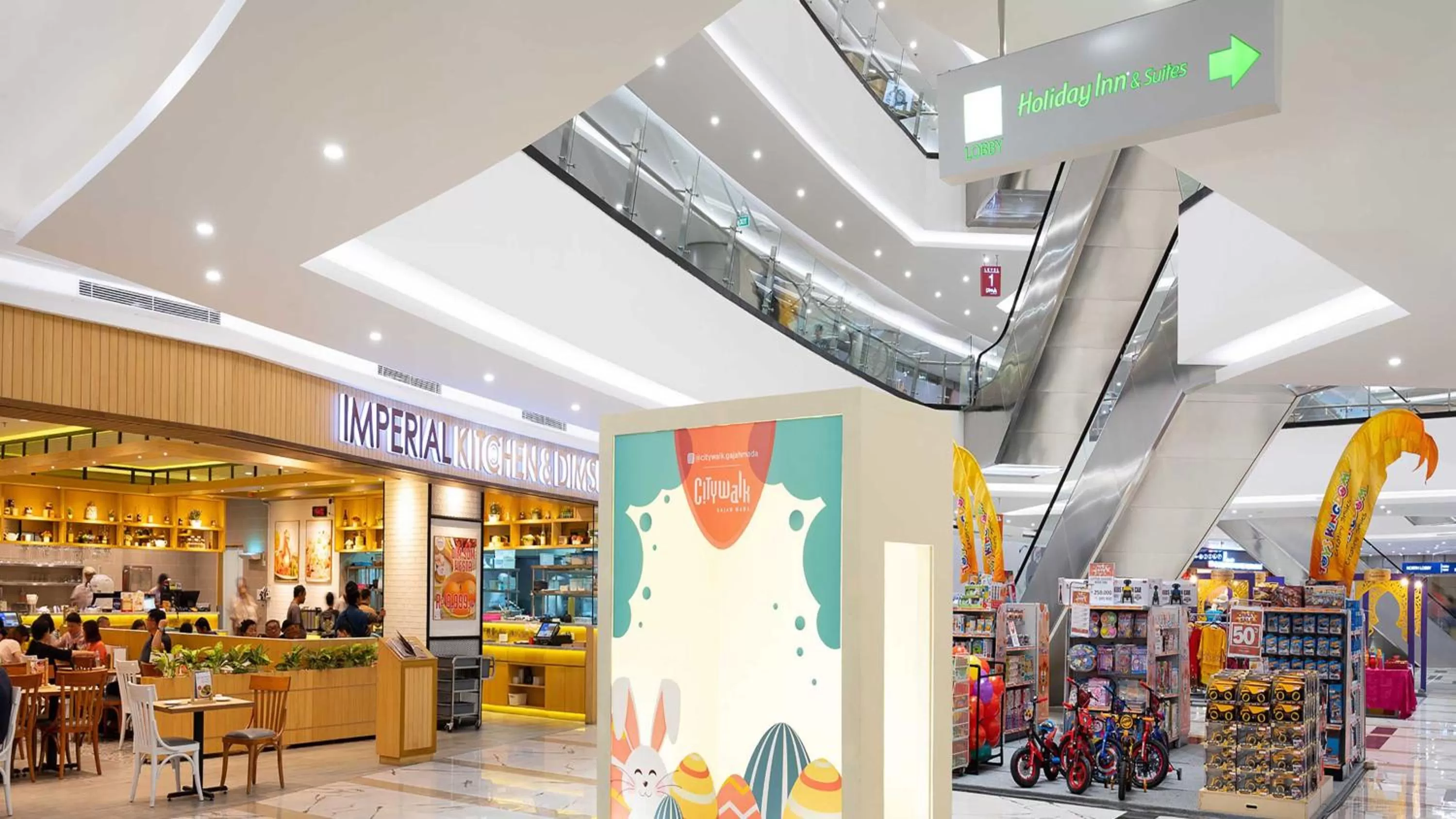 Nearby landmark in Holiday Inn & Suites Jakarta Gajah Mada by IHG