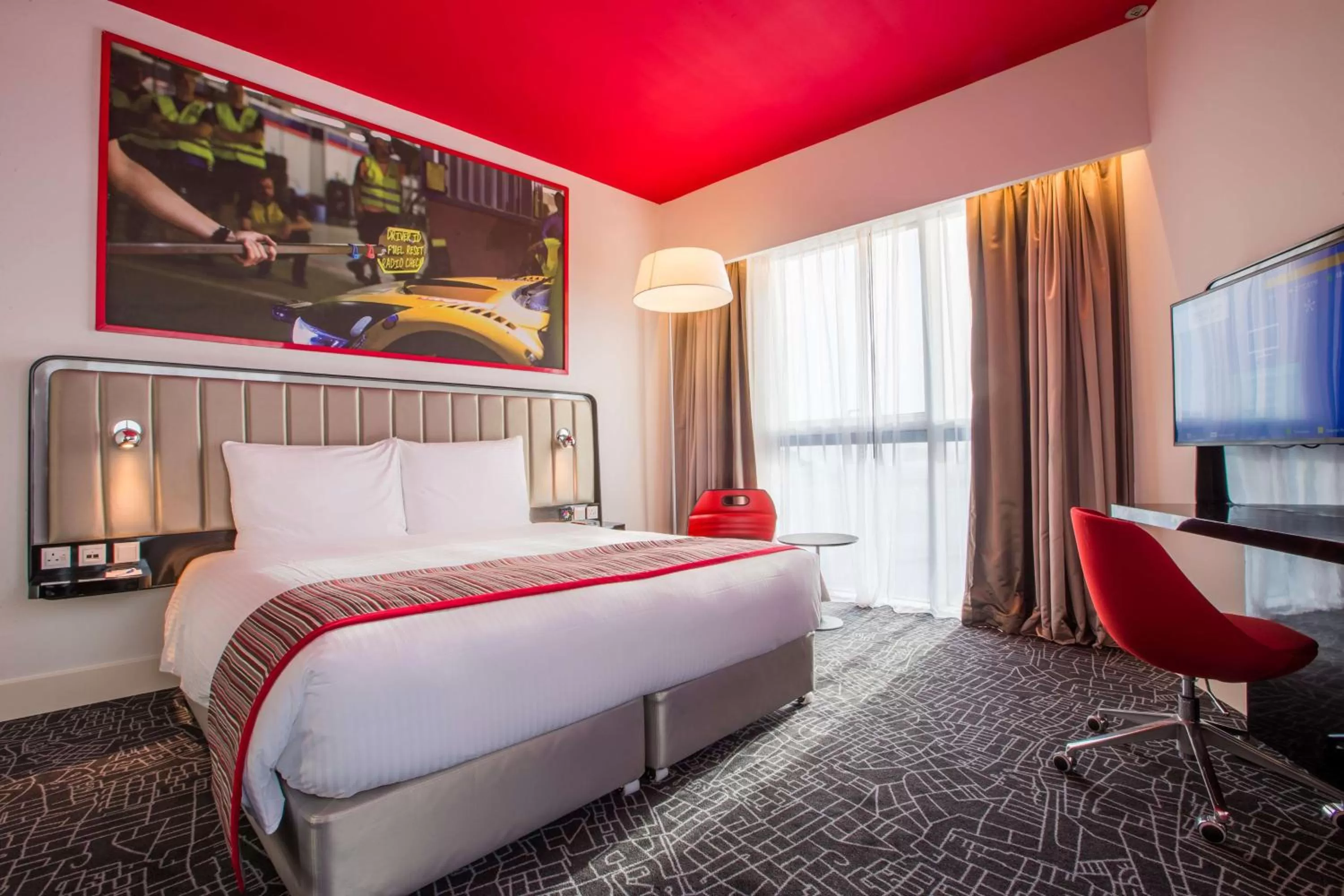 Photo of the whole room, Bed in Park Inn by Radisson Dubai Motor City