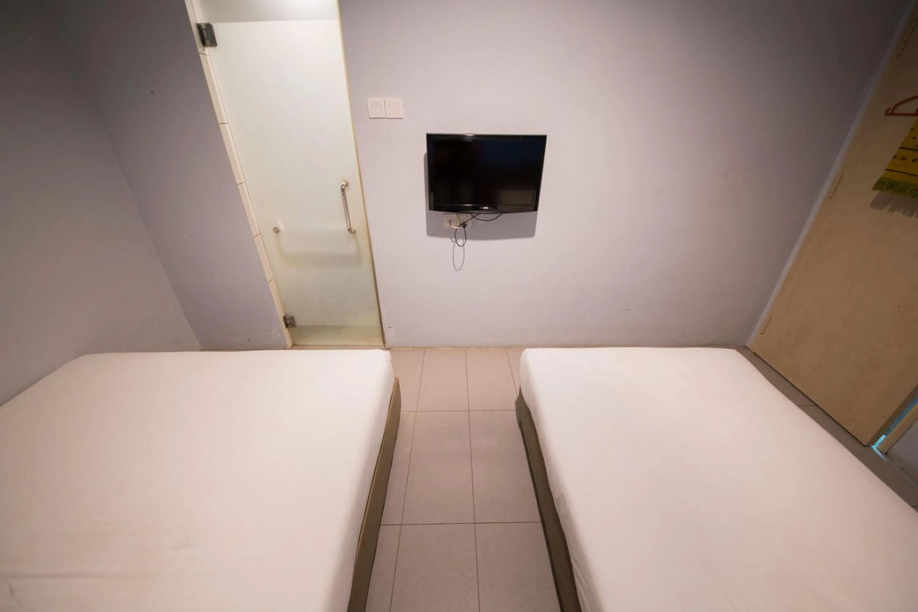 Bedroom, Bed in Golden Pearl Hotel Near Universiti Tun Hussein Onn Malaysia UTHM