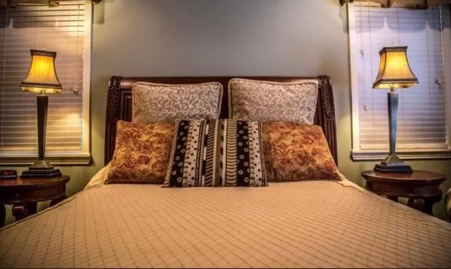 Bed in Clark House Inn