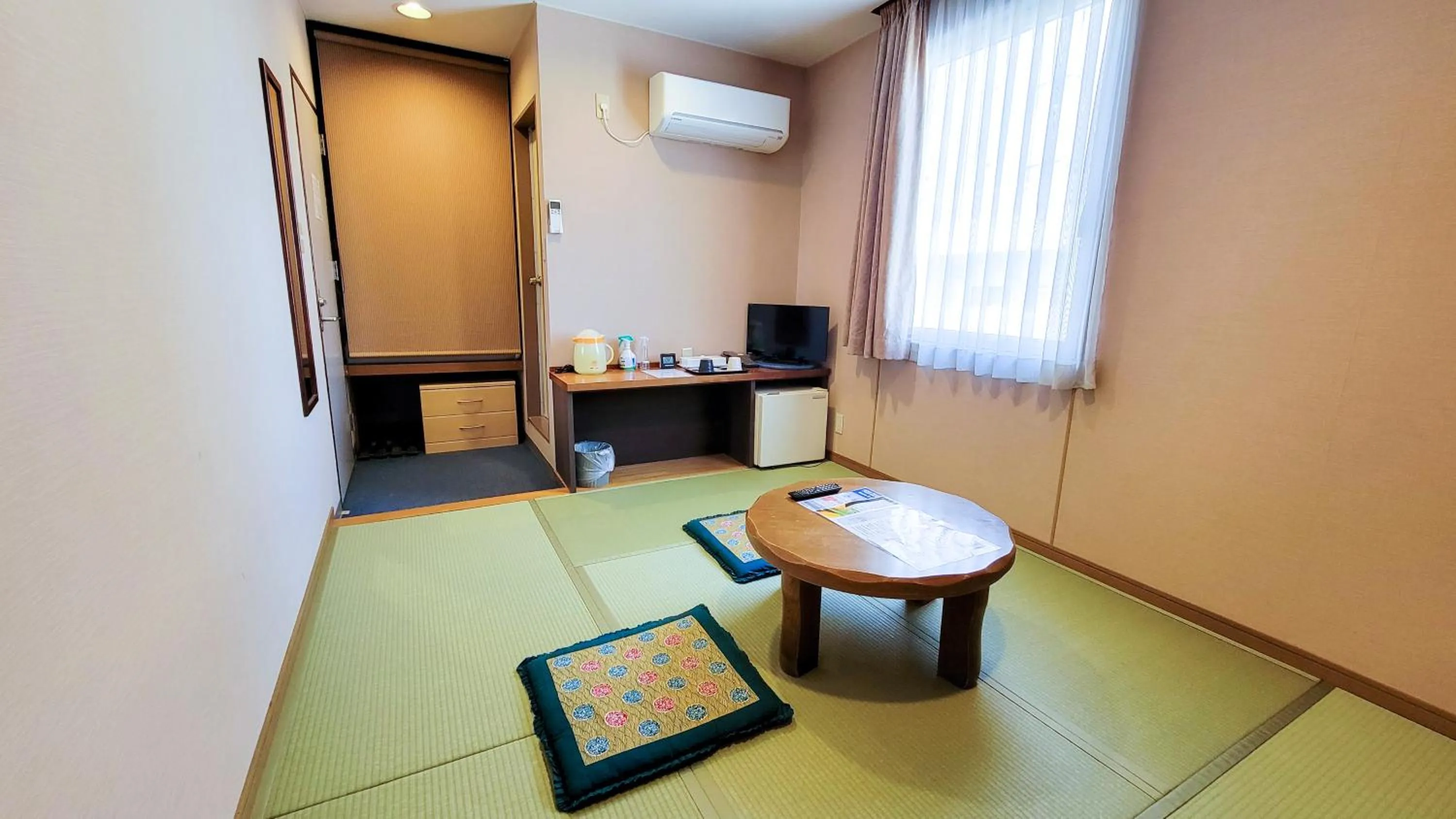 Hotel Palms Tenmonkan