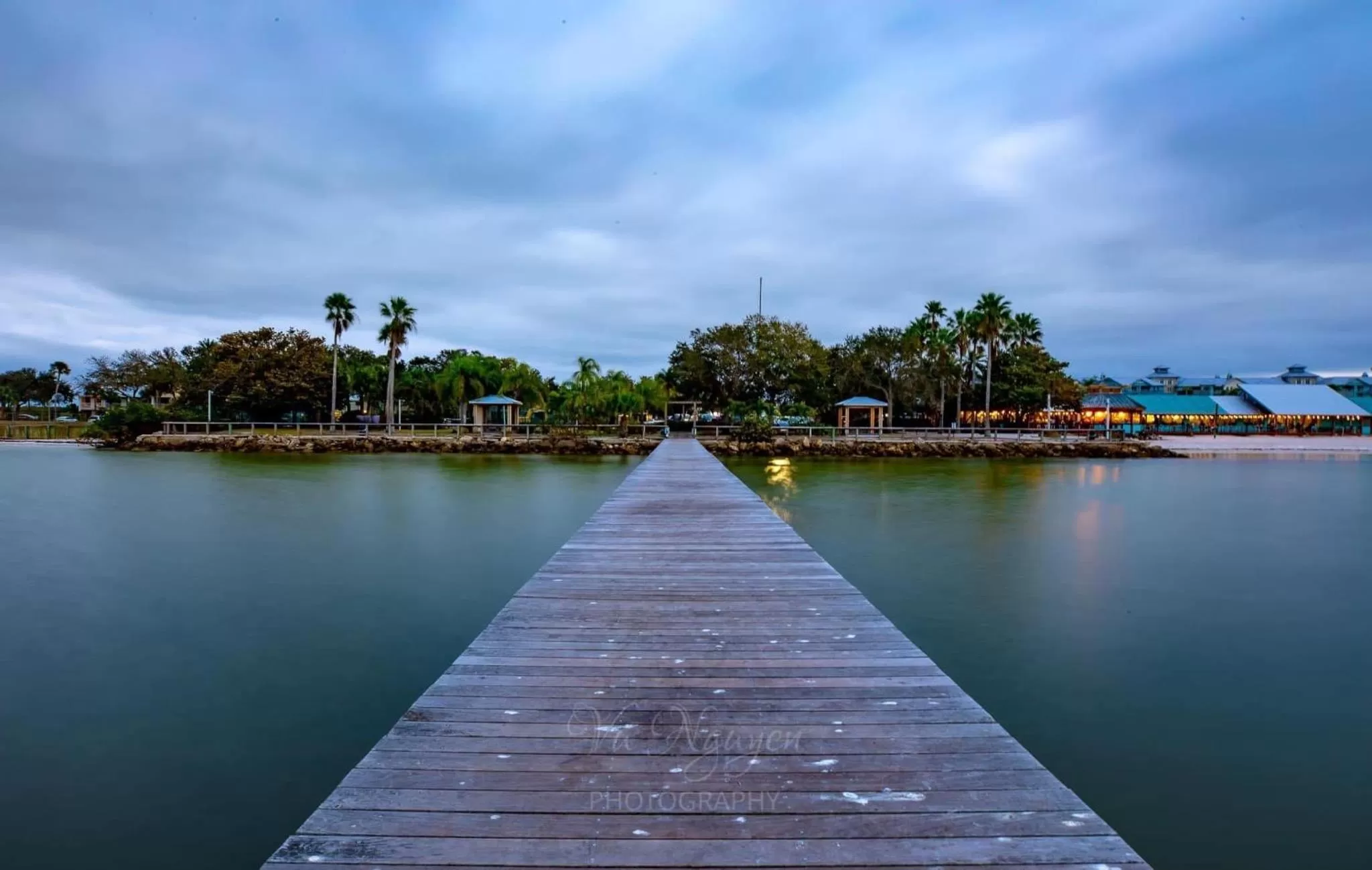 Natural landscape in TAMPA BAY, BEACH step away, WIFI, FREE PARKING,POOLS, JACUZZI