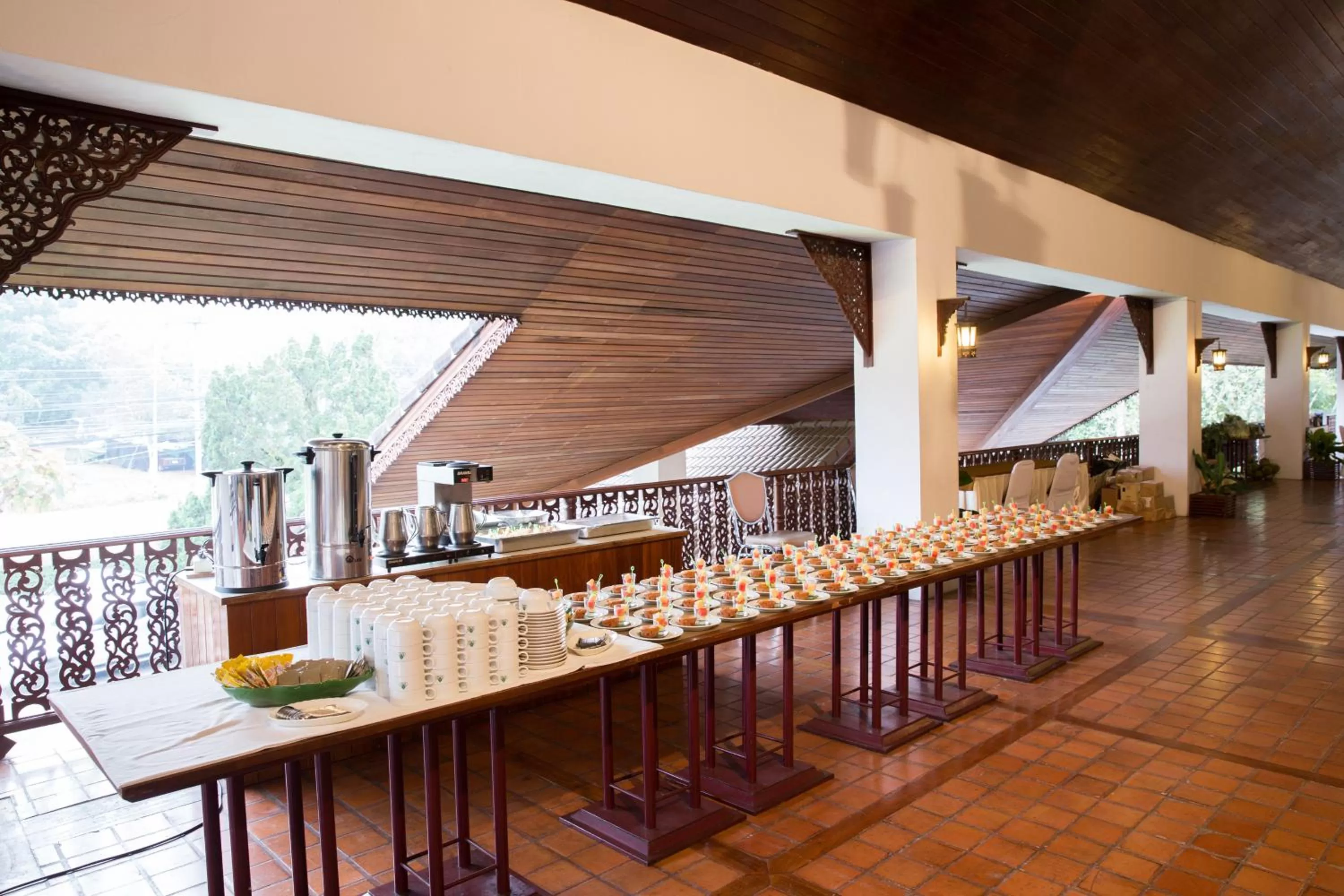 Food and drinks in The Imperial Mae Hong Son Resort