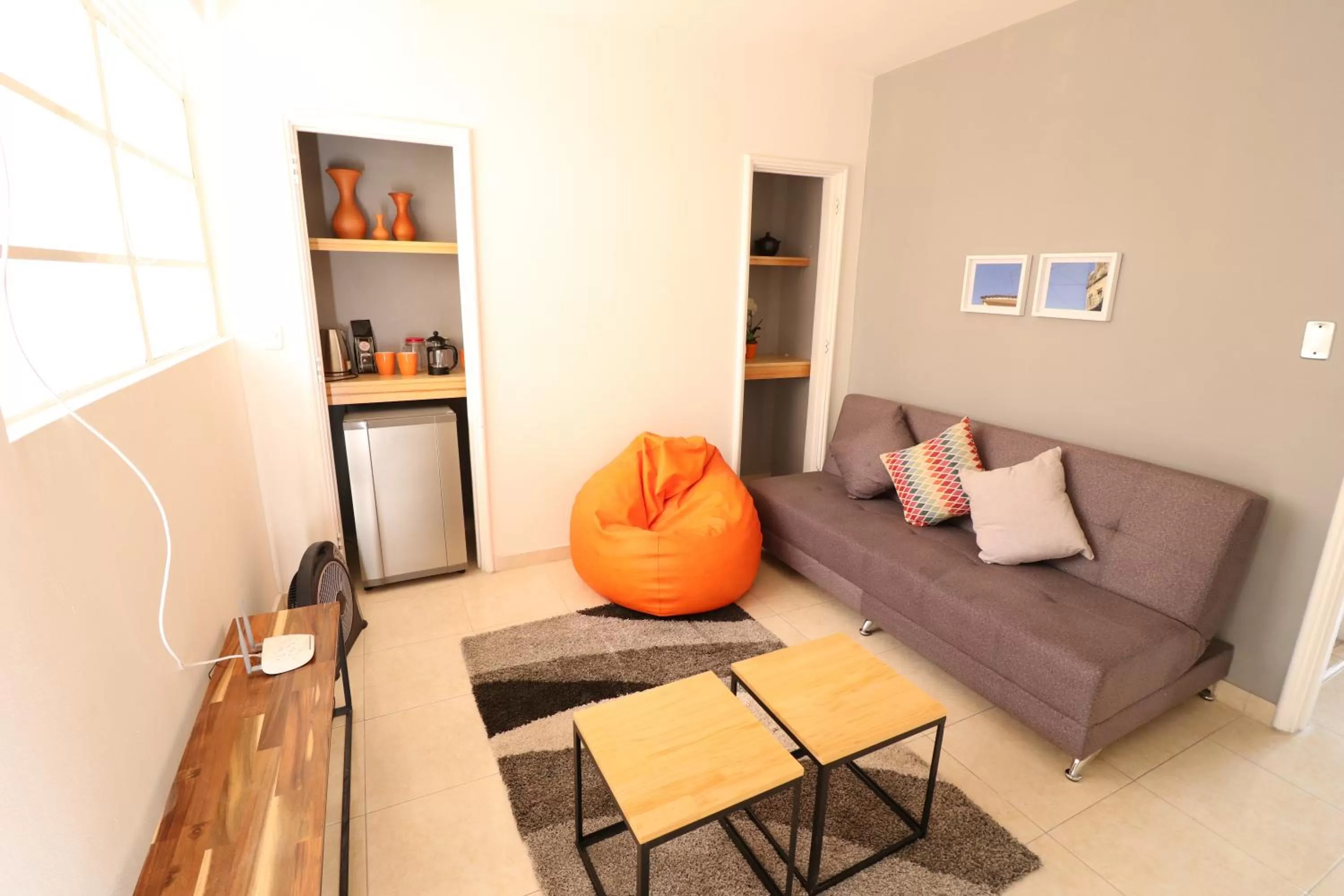 Living room, Seating Area in 554 Apartments