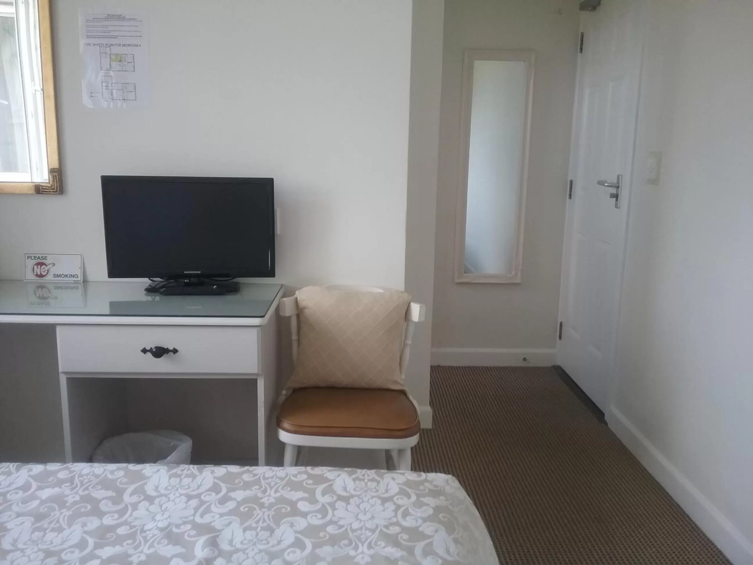 Bedroom, Bed in The Meadows Bed and Breakfast