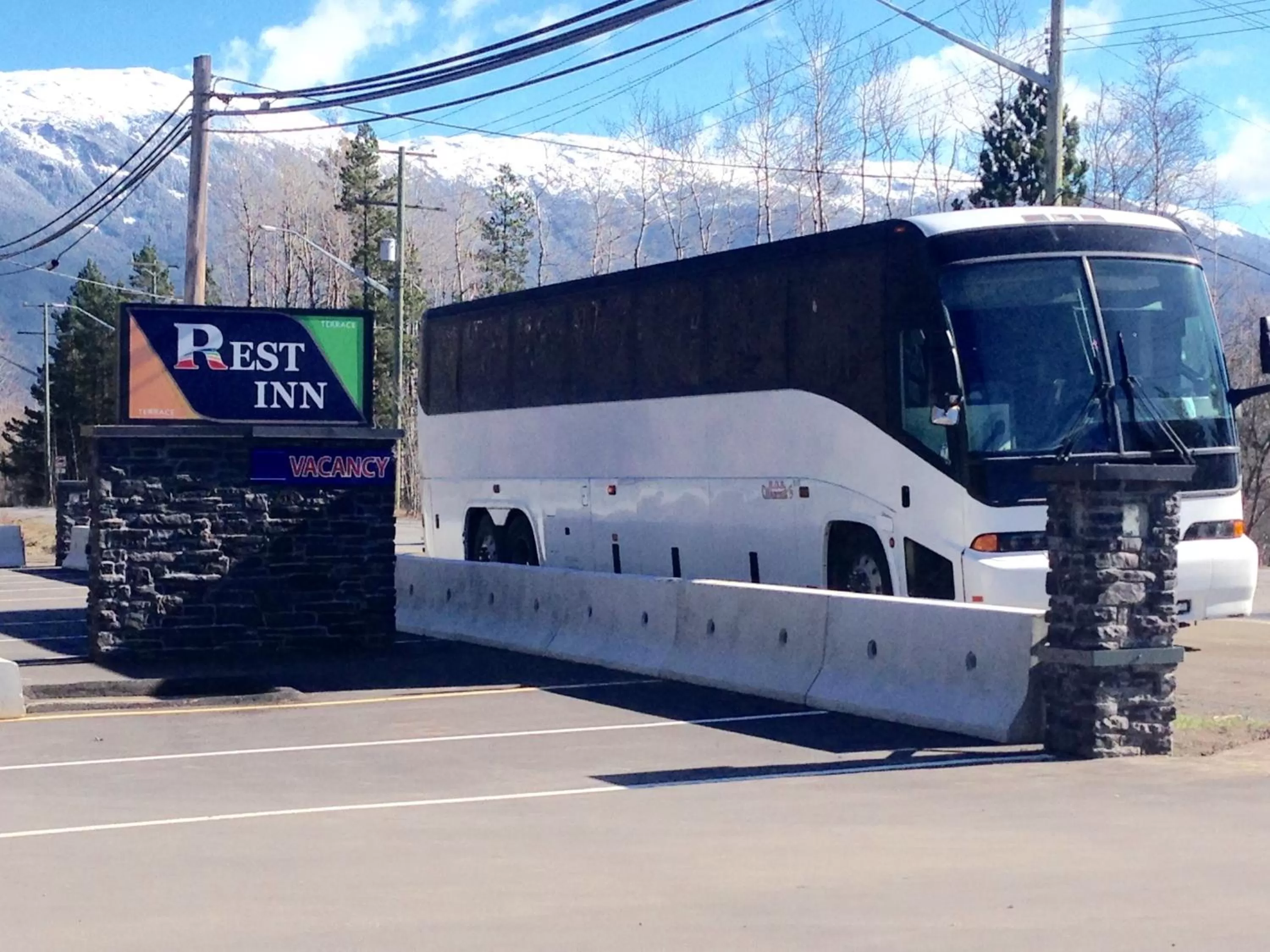 Facade/entrance in Rest Inn