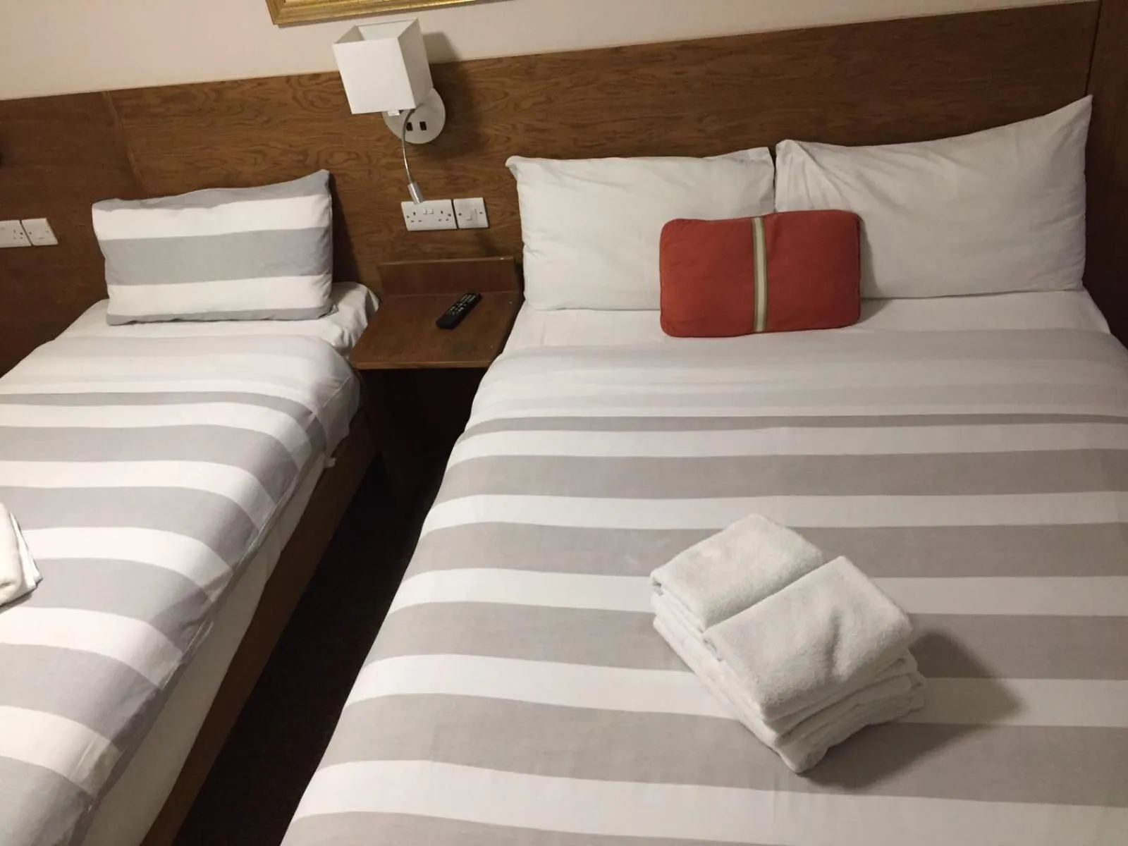 Bedroom, Bed in Glasgow House