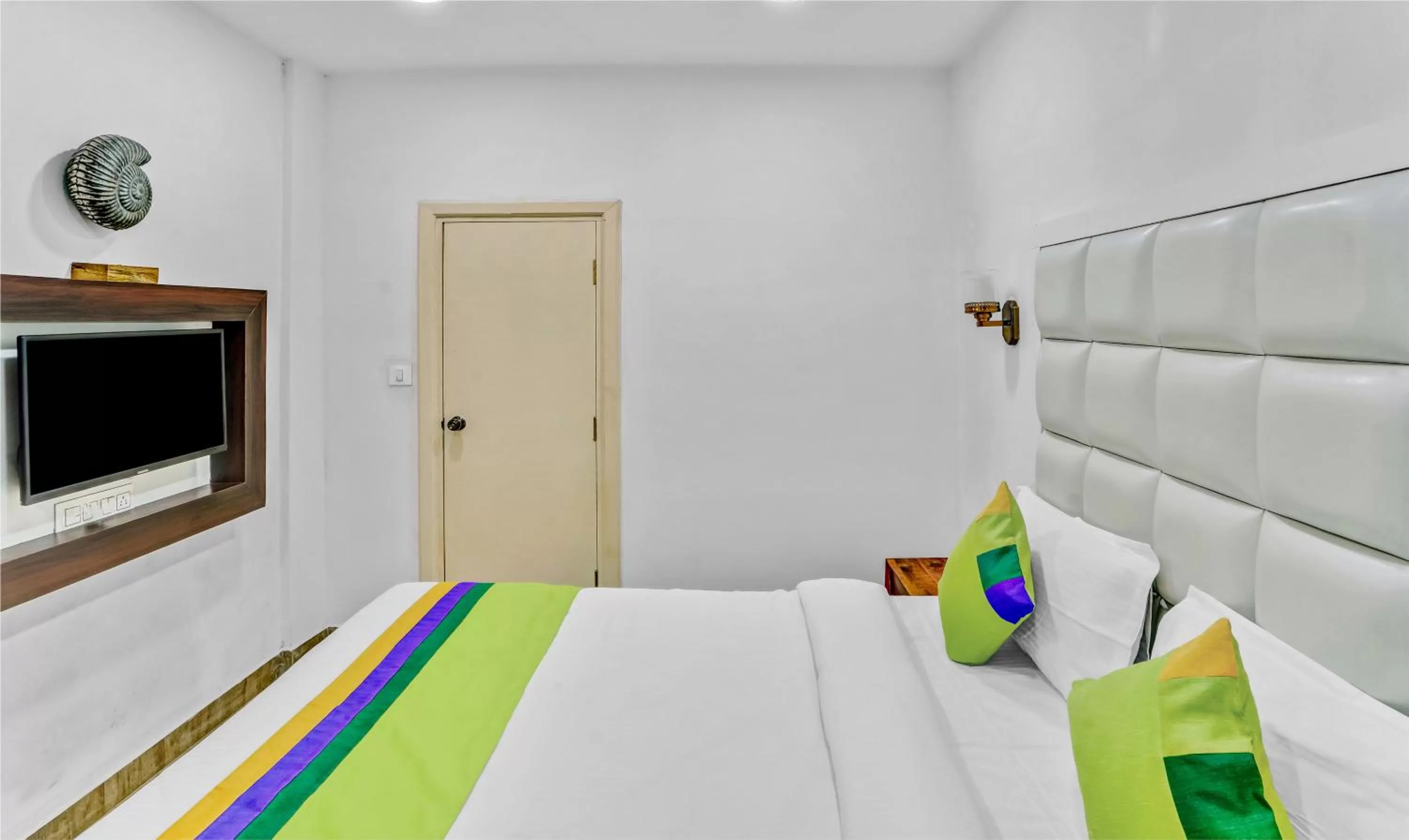 Bedroom in Hotel Hinduja Fort