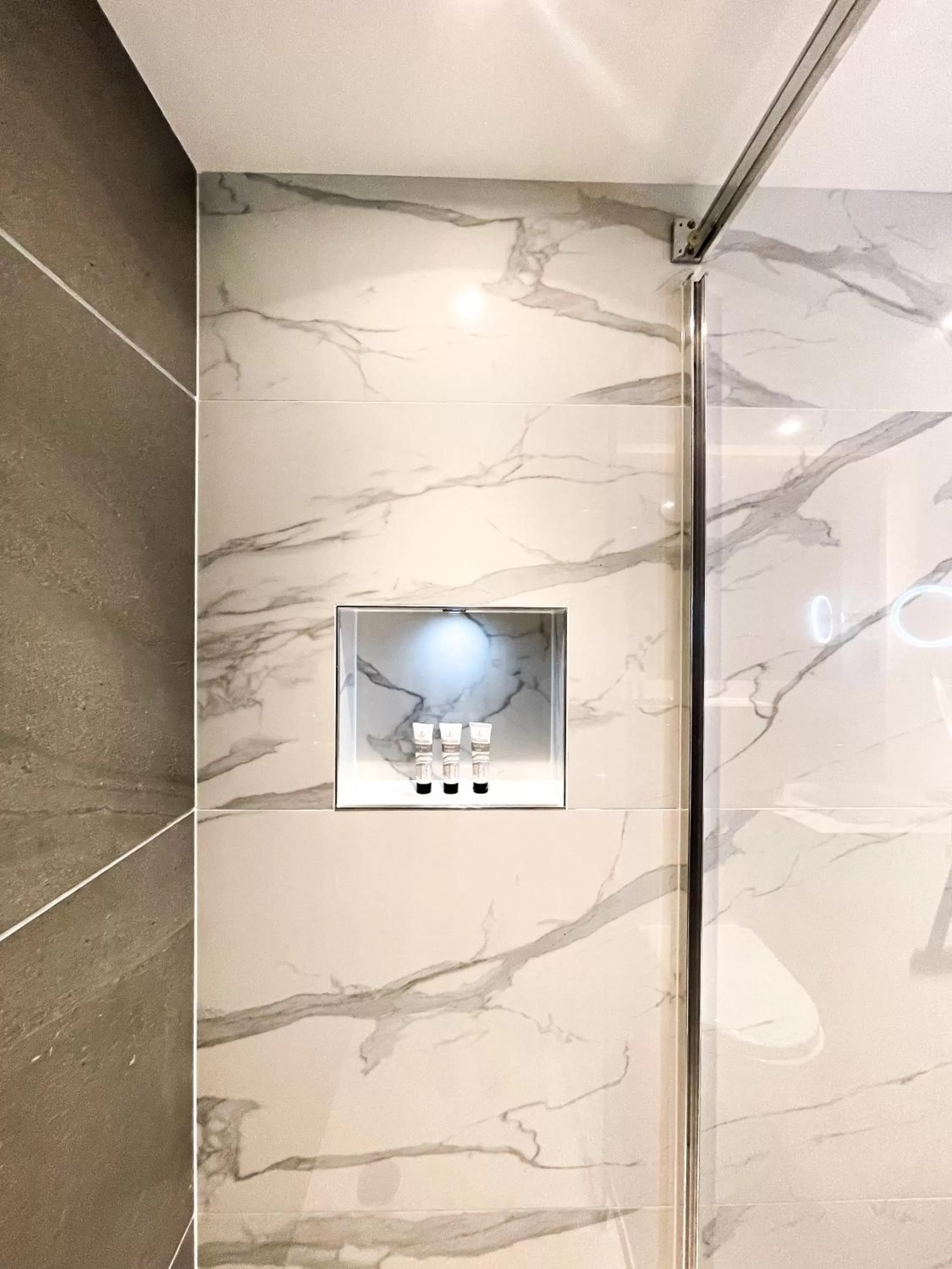 Merit Kensington Hotel