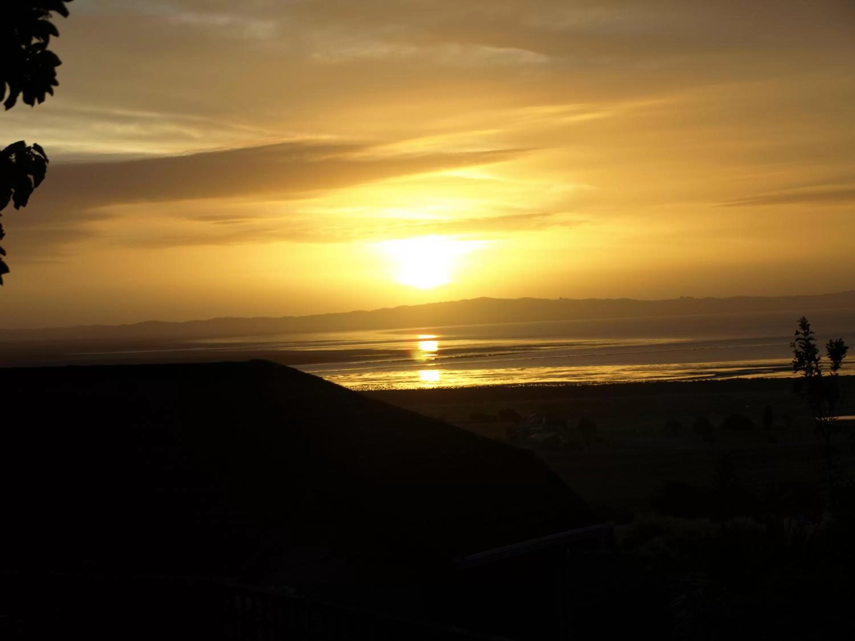 Sunset in Grafton Cottage & Chalets