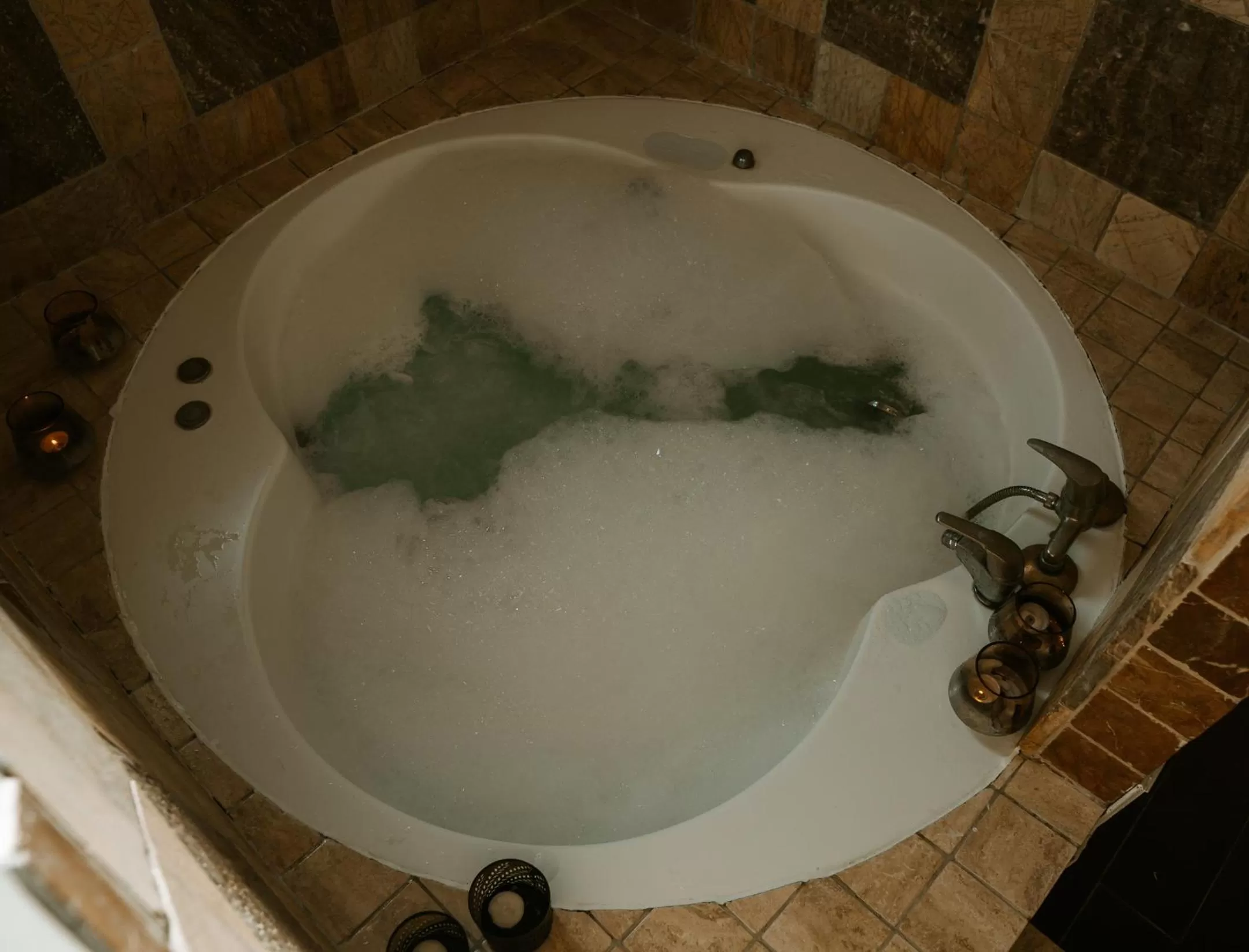 Hot Tub in Hospedería Ballesteros