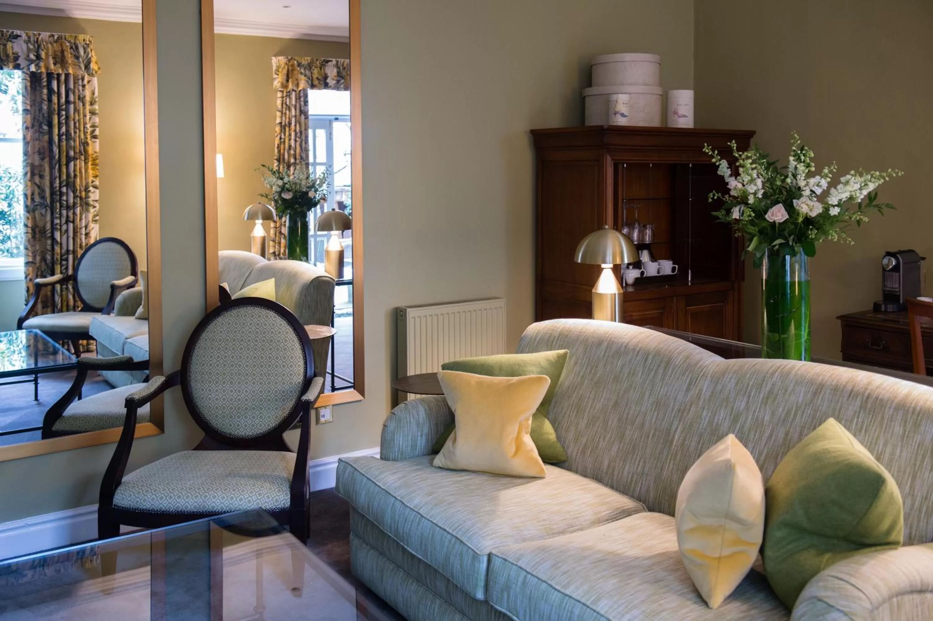 Seating area in One Devonshire Gardens a Hotel Du Vin