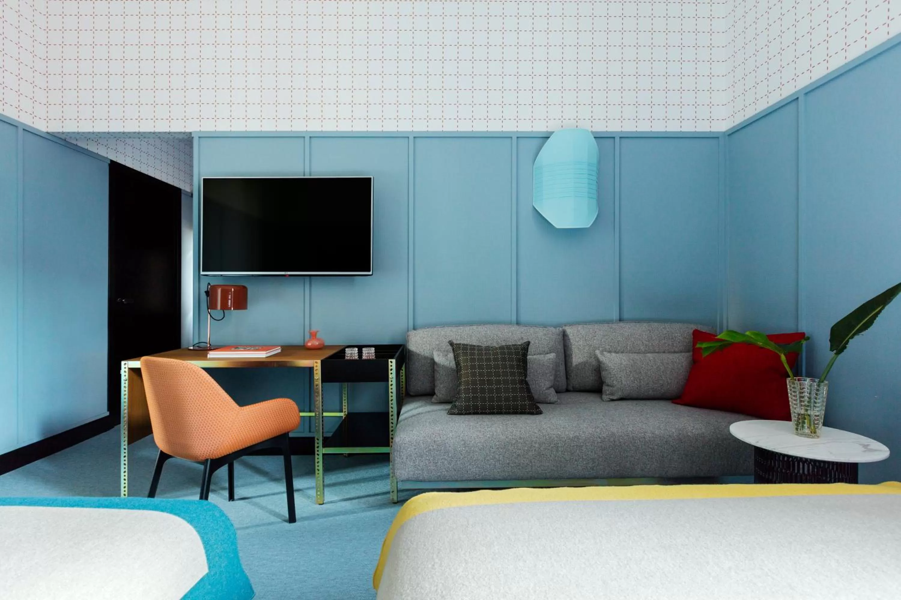 Seating area, Bed in Room Mate Collection Giulia, Milan