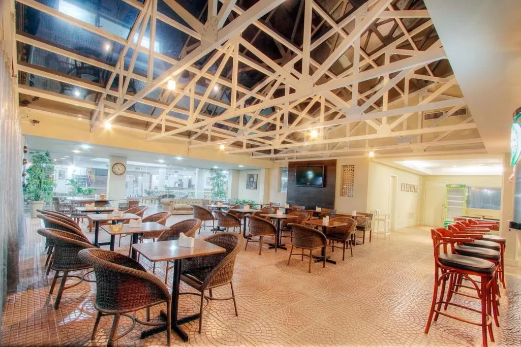 Restaurant/places to eat in Camboa Hotel Paranaguá