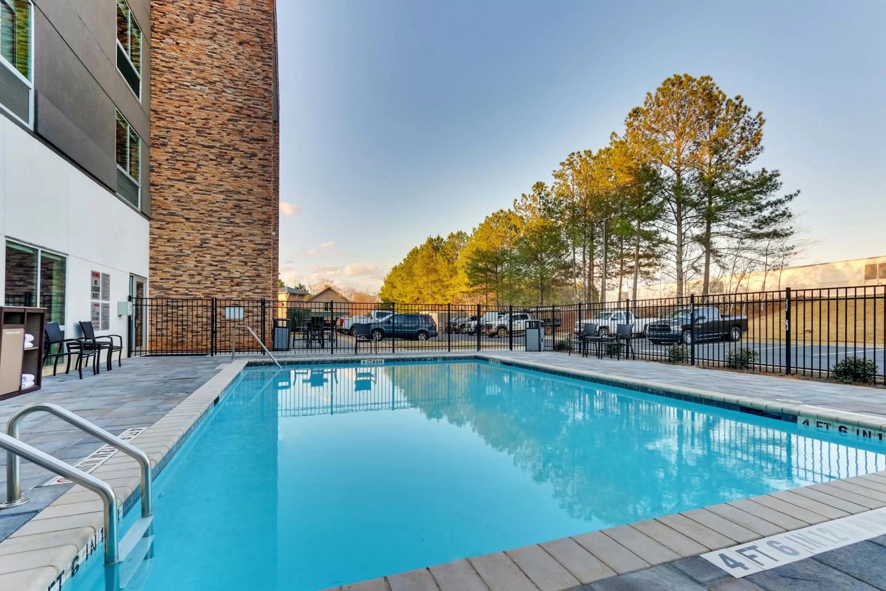Swimming pool in Holiday Inn Express & Suites - Dawsonville by IHG