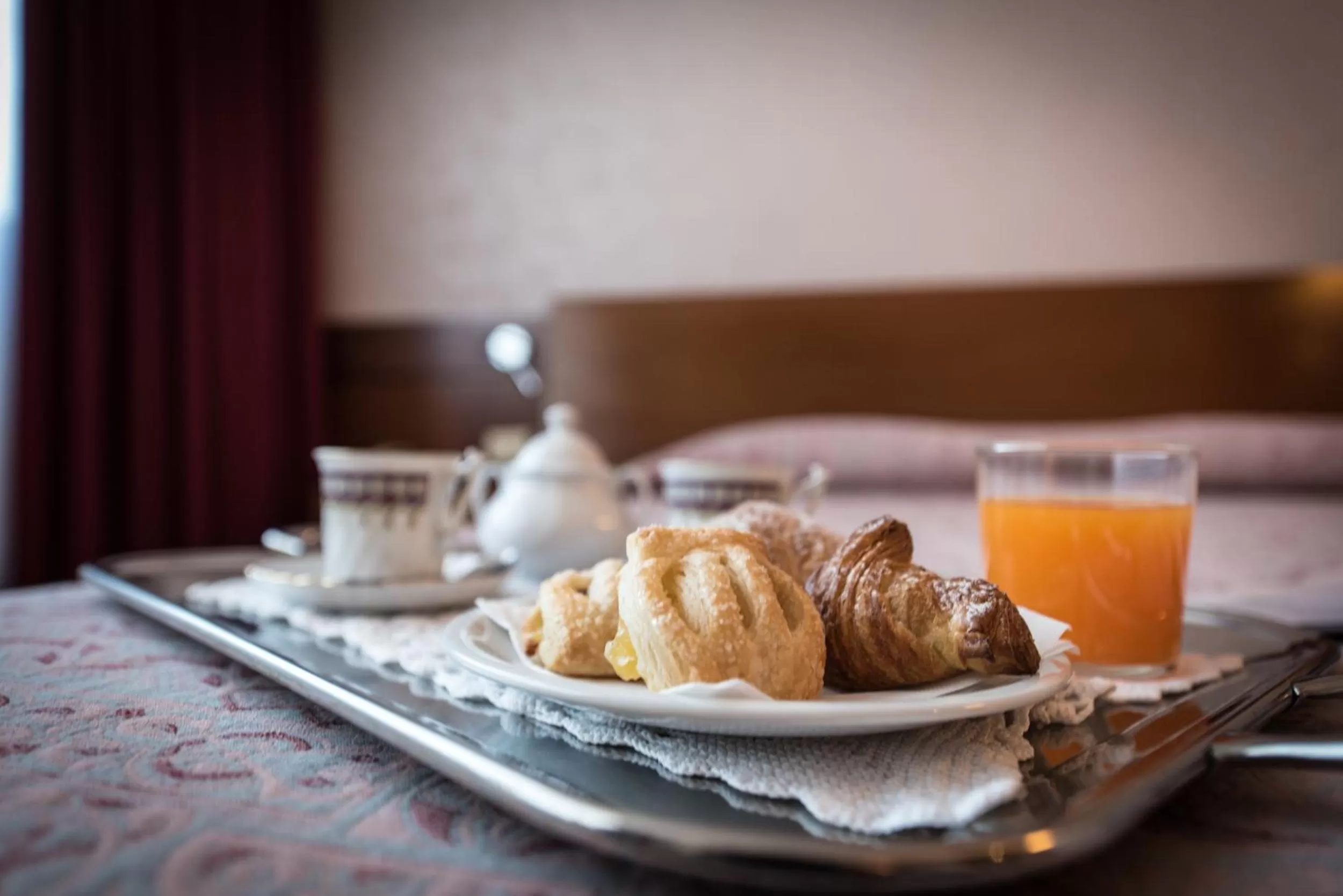 Breakfast in Hotel Krystal