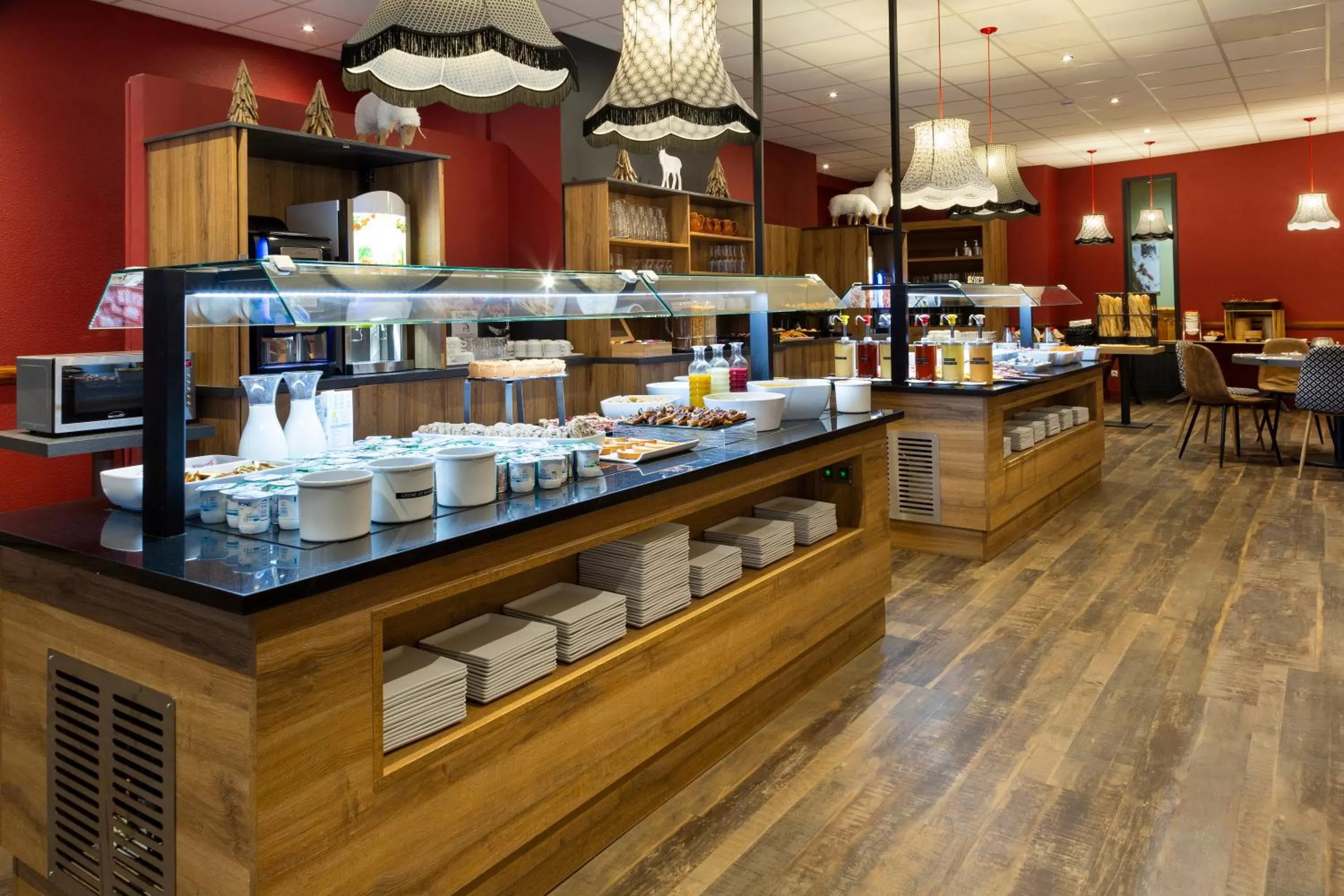 Restaurant/places to eat in SOWELL Family La Lauzière