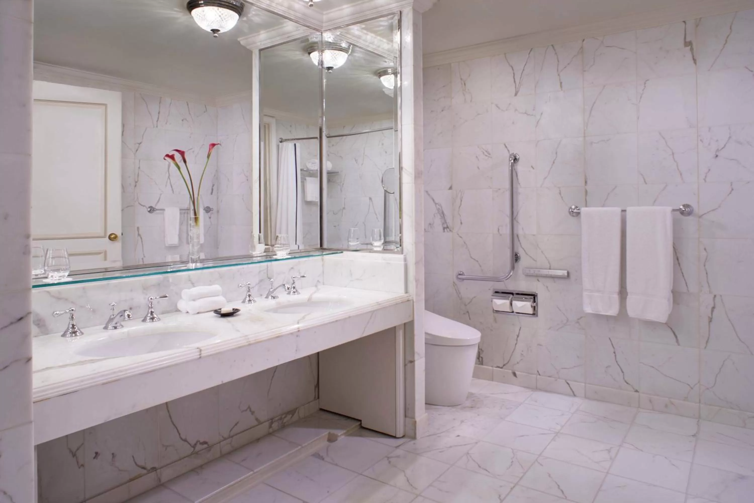 Bathroom in The Ritz-Carlton Osaka