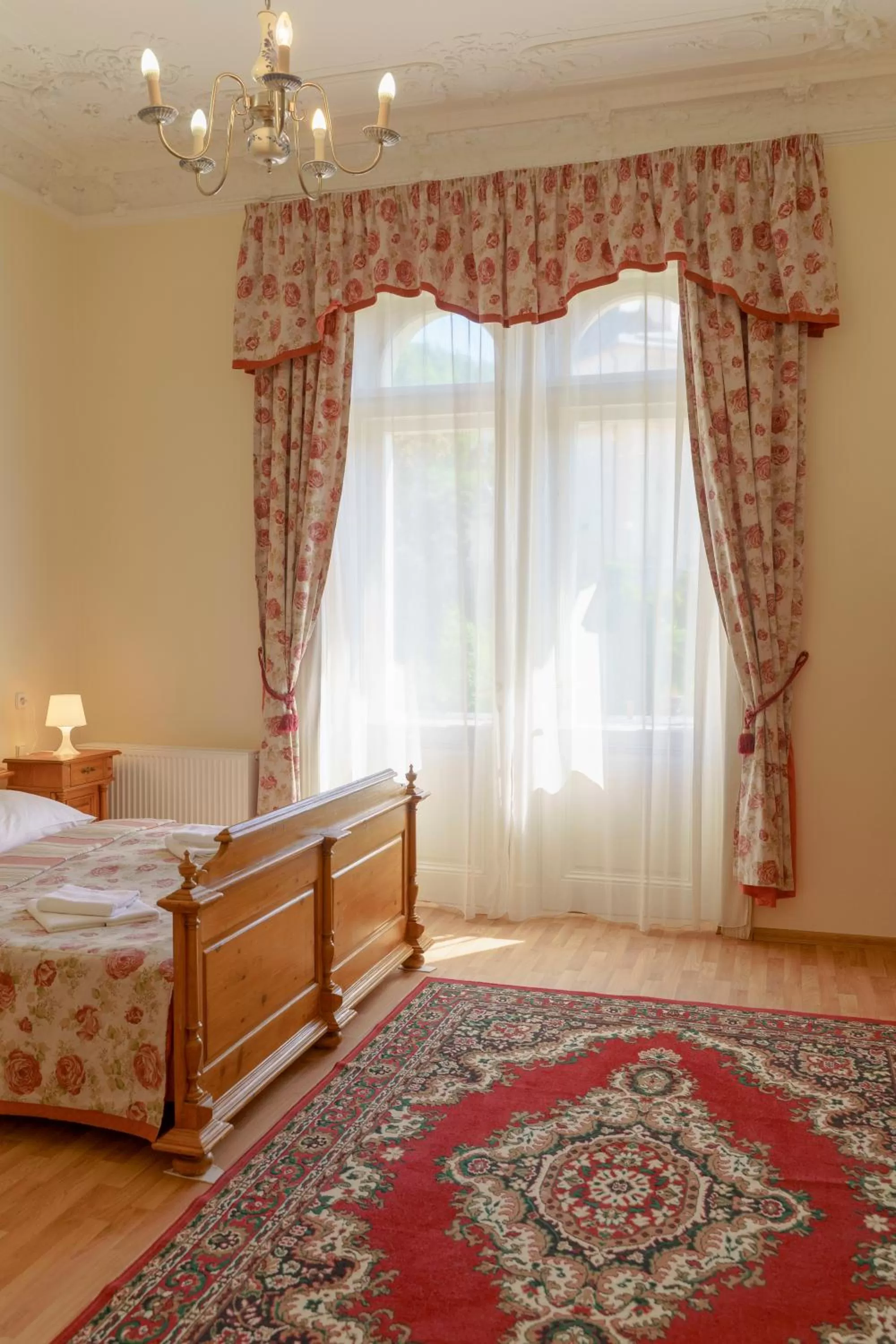 Bedroom, Bed in Hotel Heluan