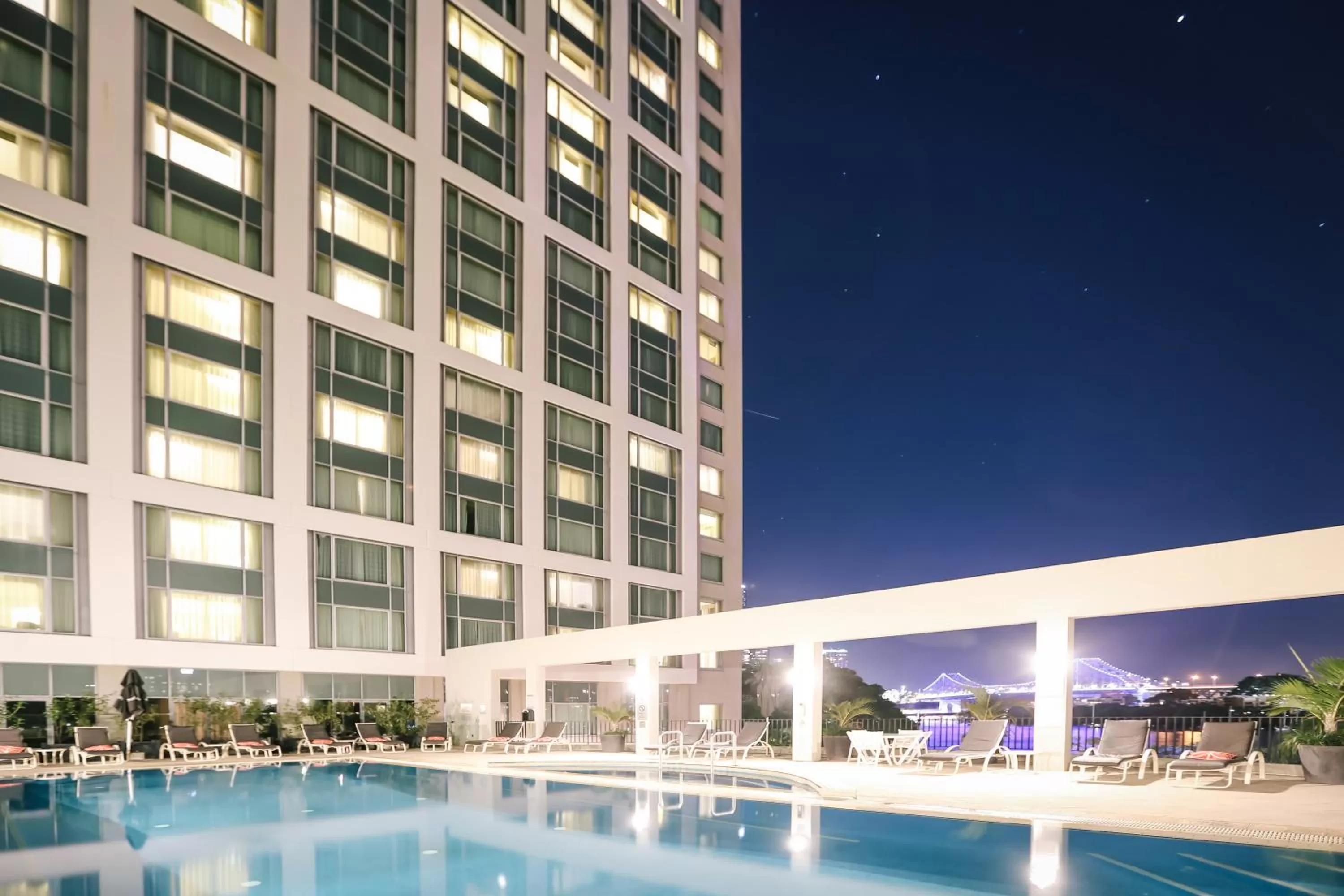 Property building in Stamford Plaza Brisbane