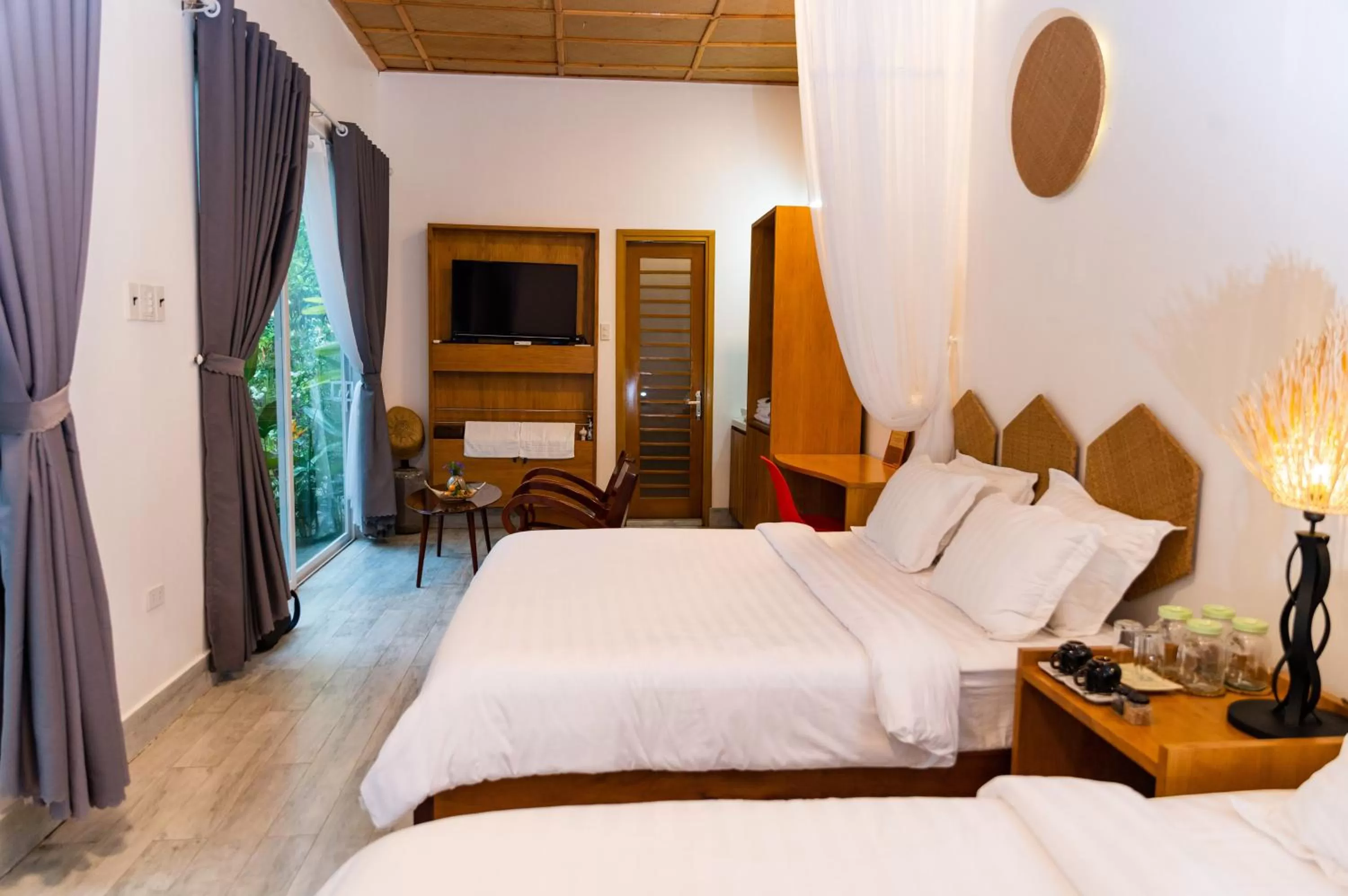 Bedroom, Bed in Binh Minh Eco Lodge