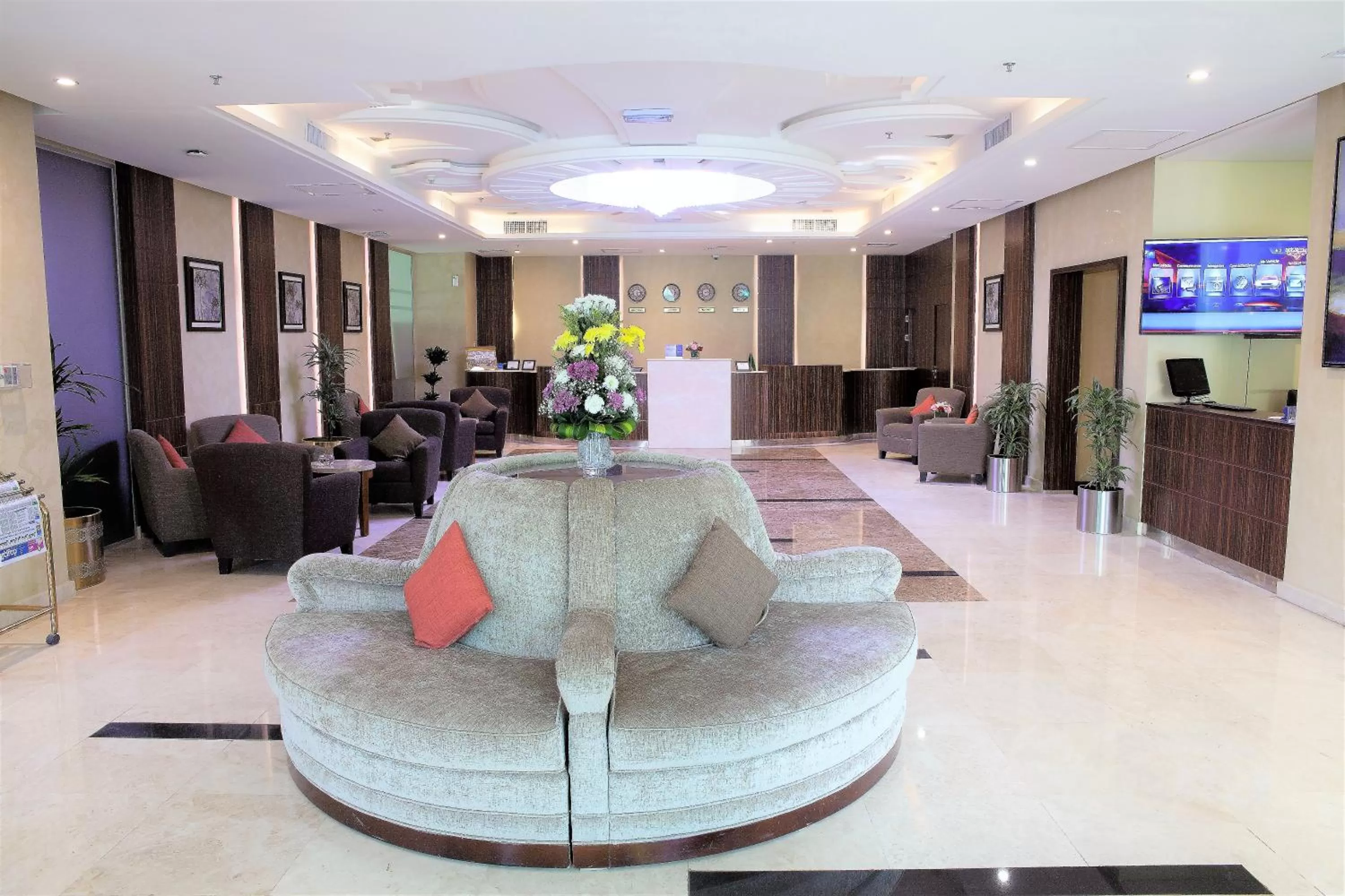 Lobby or reception in Best Western Plus Salmiya