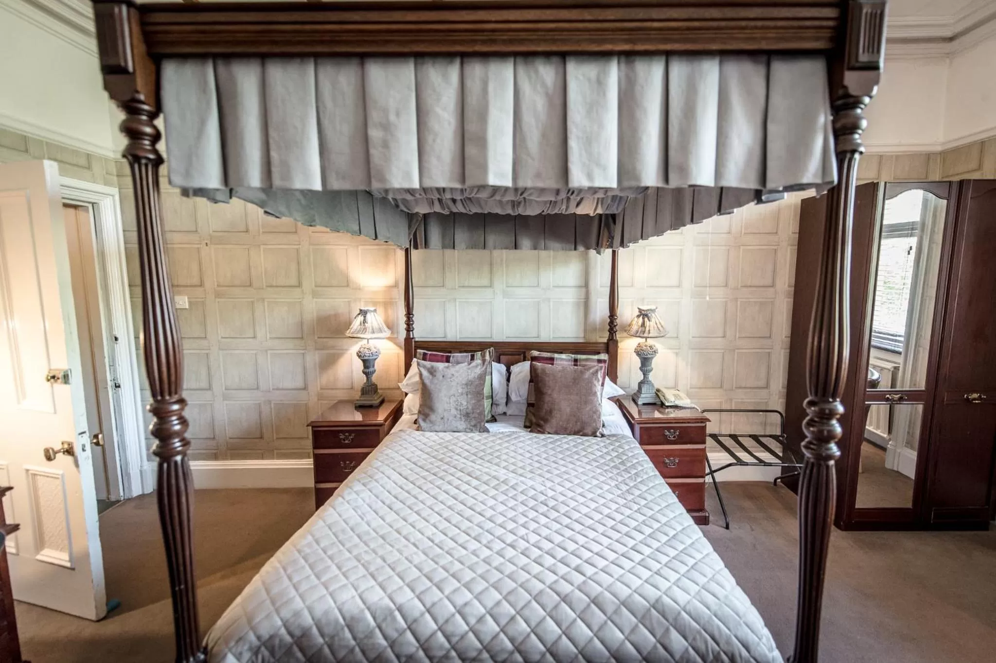 Bed in Rosehill House Hotel