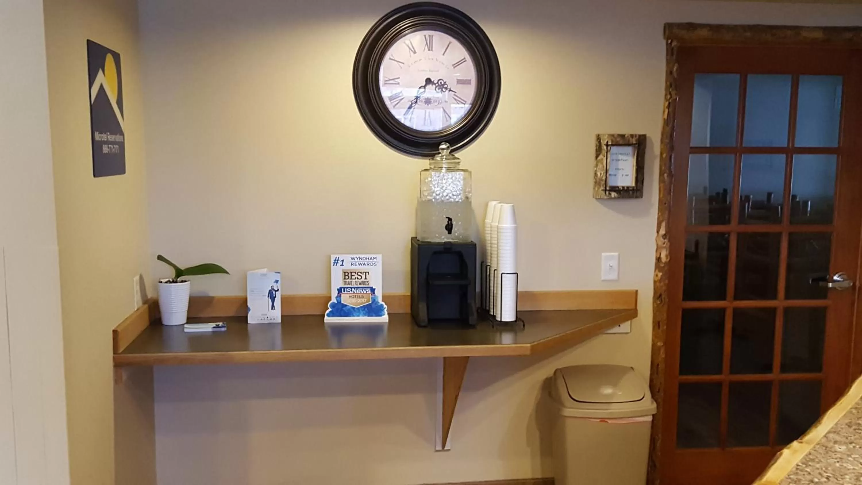 Lobby or reception in Microtel Inn & Suites by Wyndham Bozeman