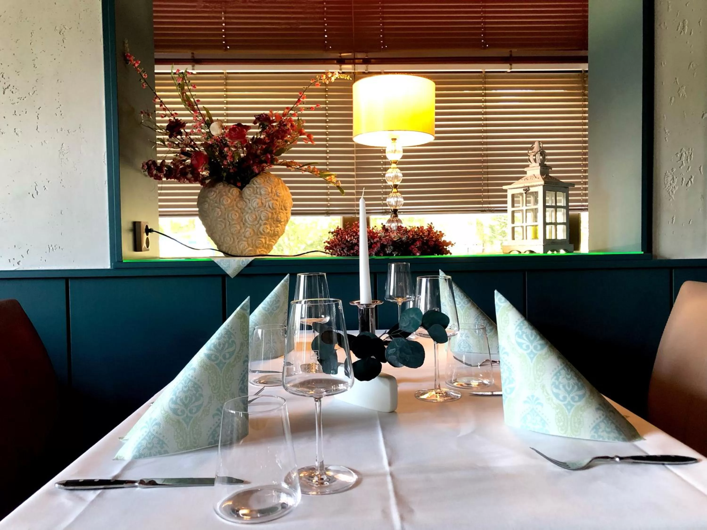 Restaurant/places to eat in Hotel Kristall