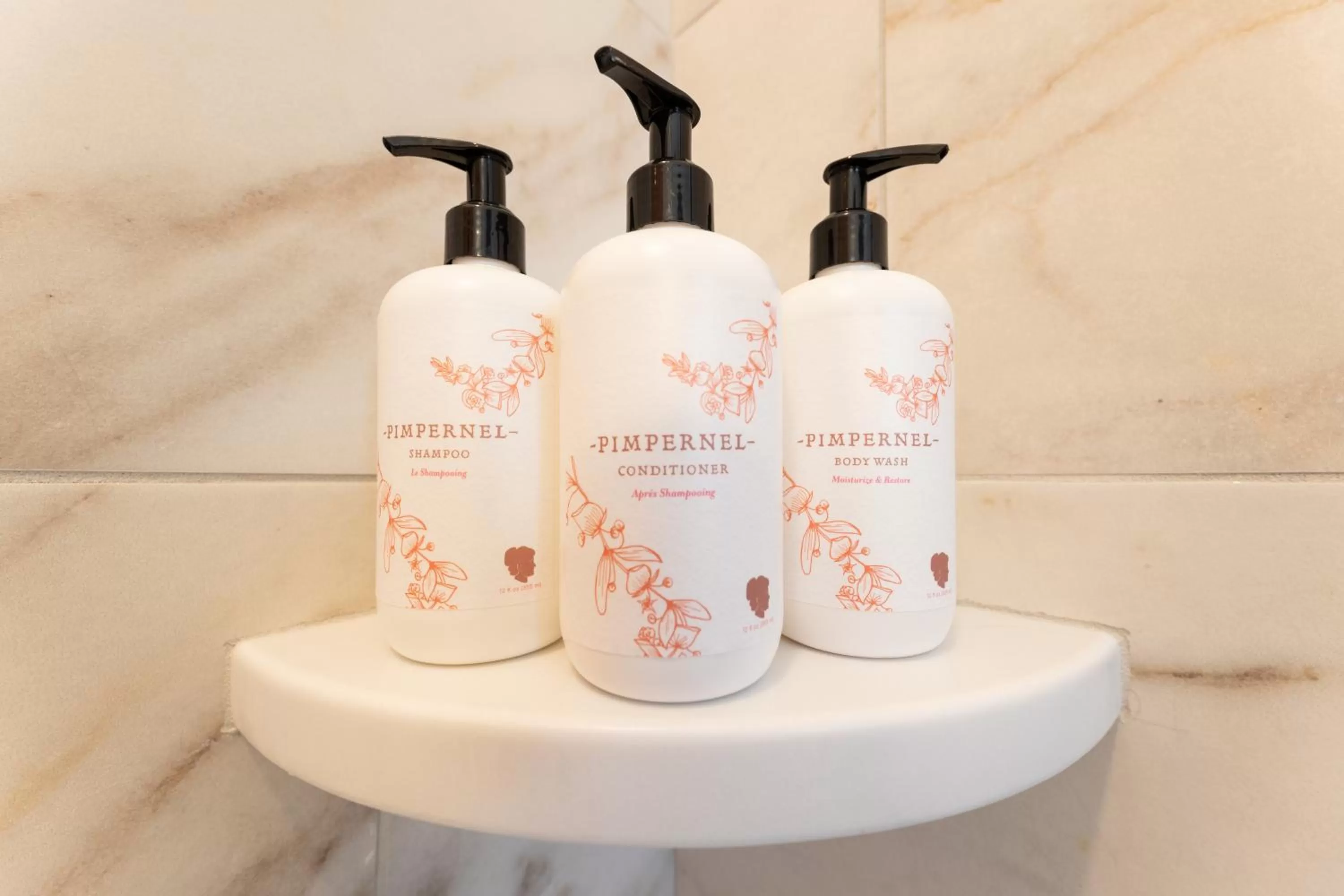 Bathroom in Hotel Thaxter