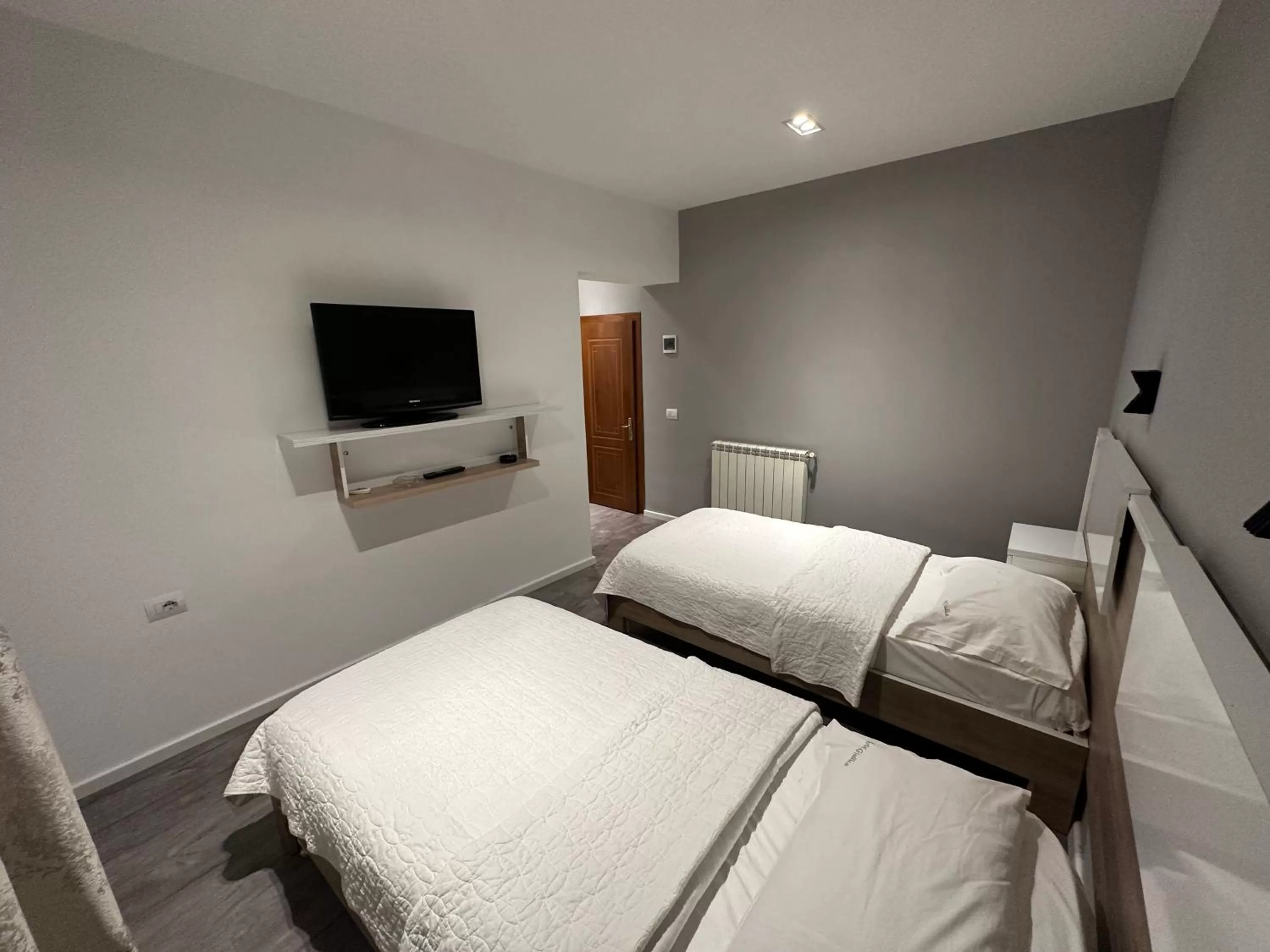 Bed in Hotel Gjallica