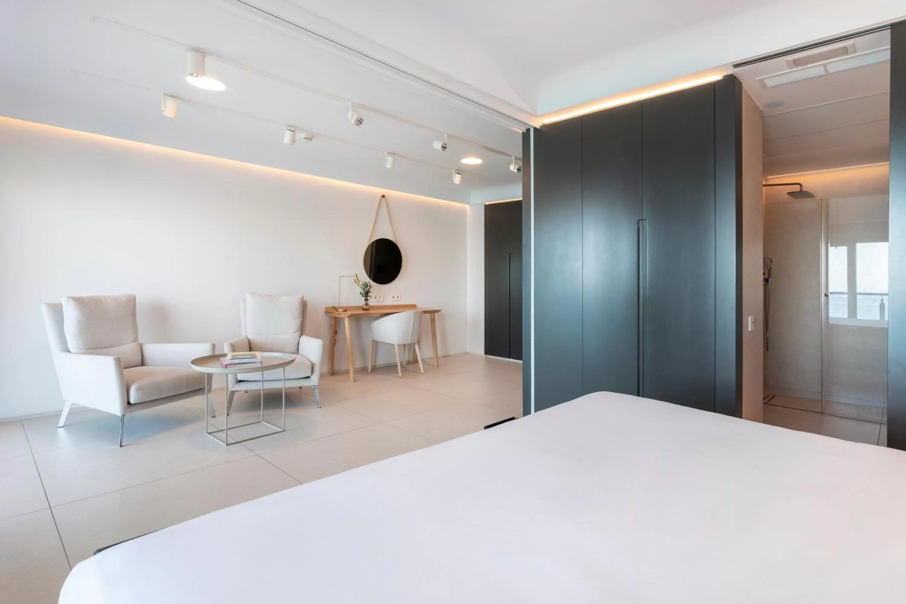 Bed in INNSiDE by Meliá Alicante Porta Maris