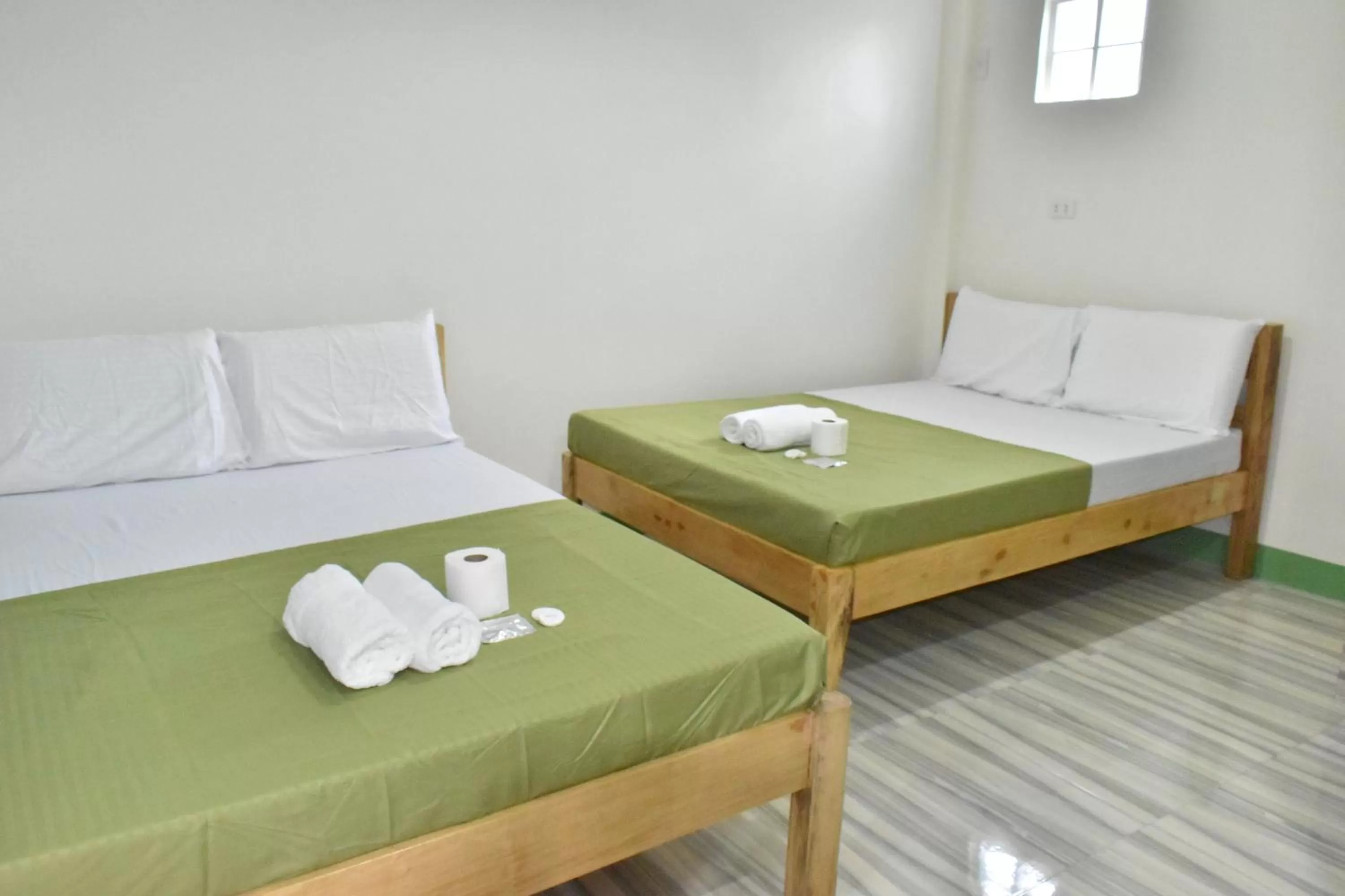 Bed in Charlina Inn Panglao