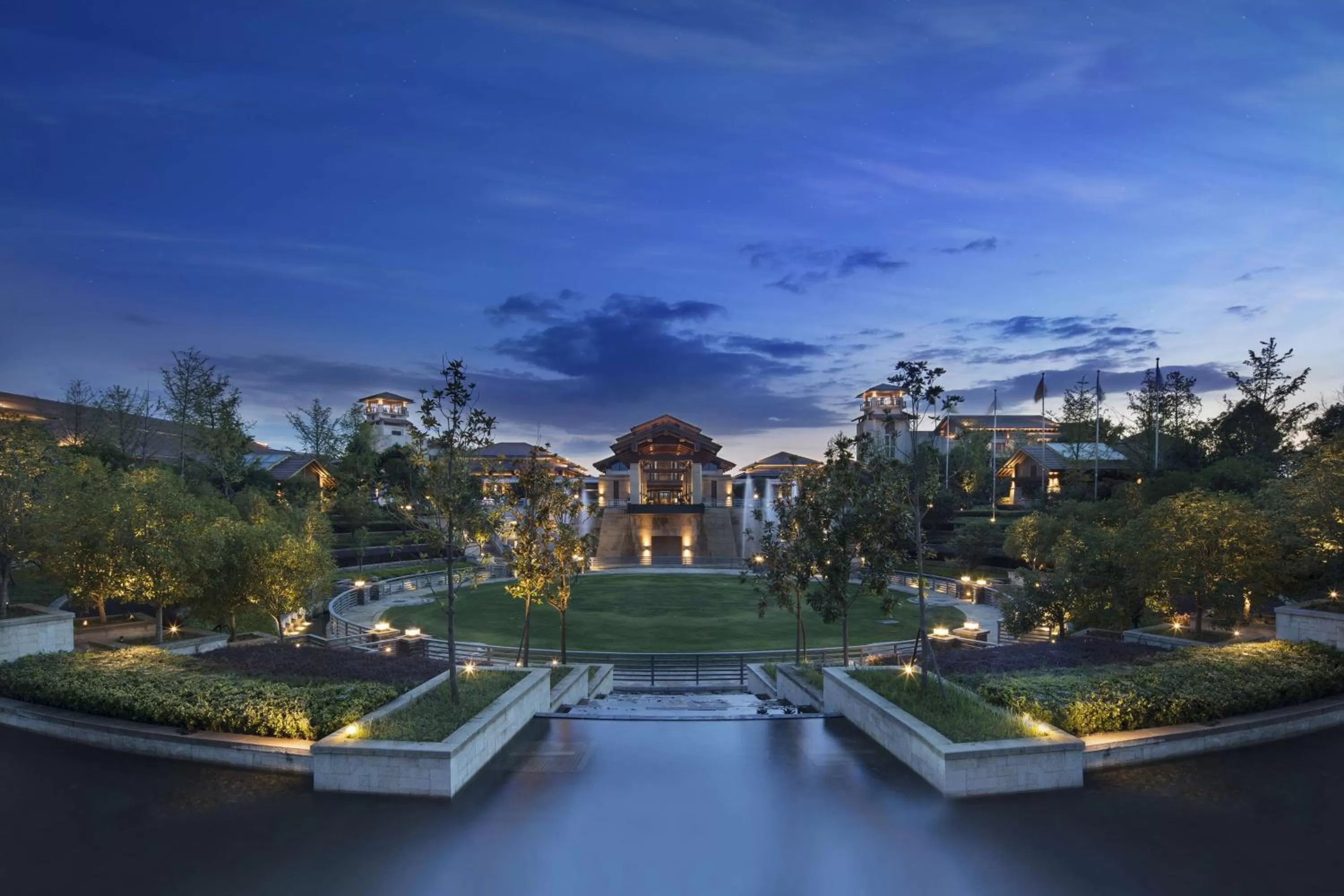 Property building in Hilton Wuhan Optics Valley