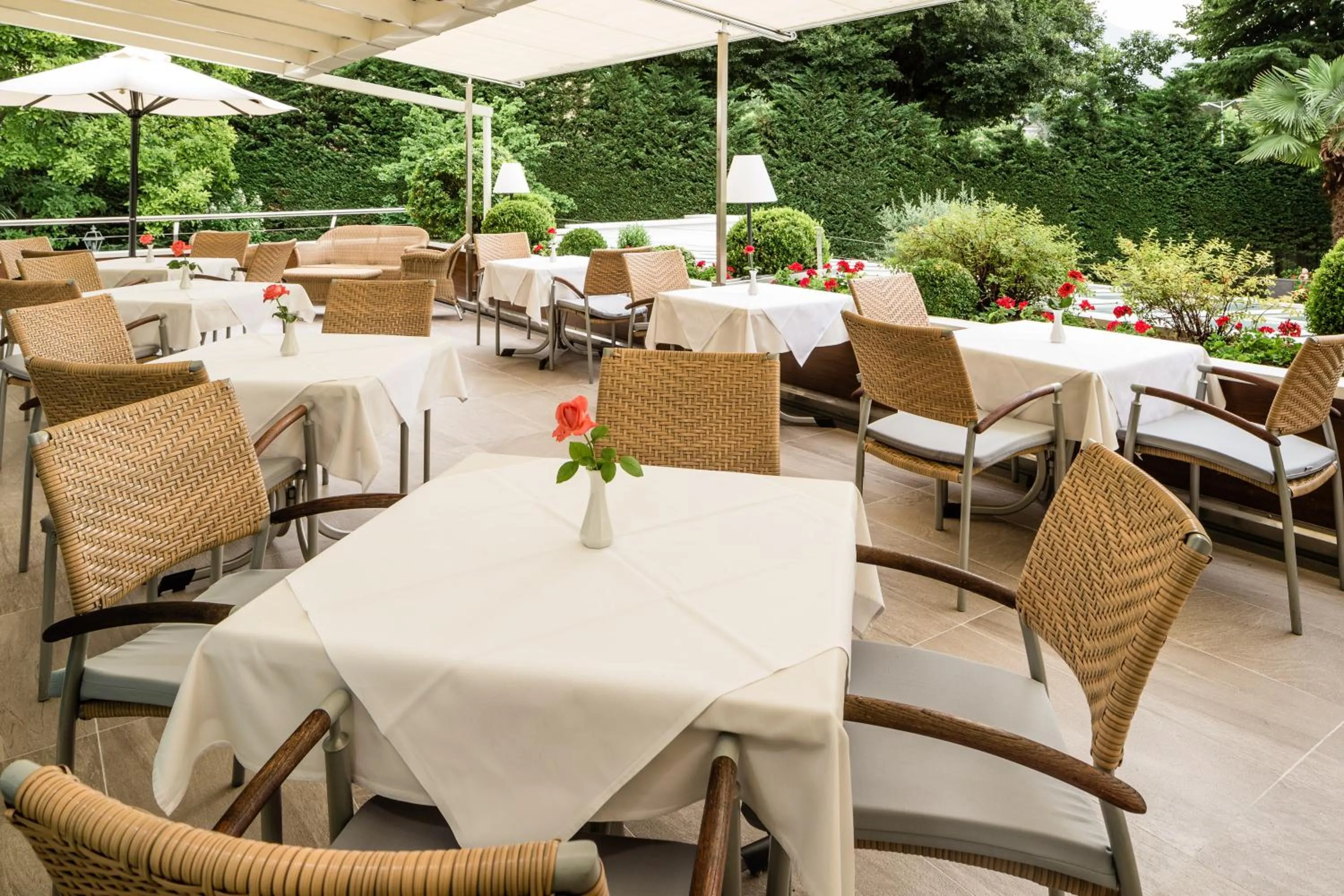 Restaurant/places to eat in Classic Hotel Meranerhof